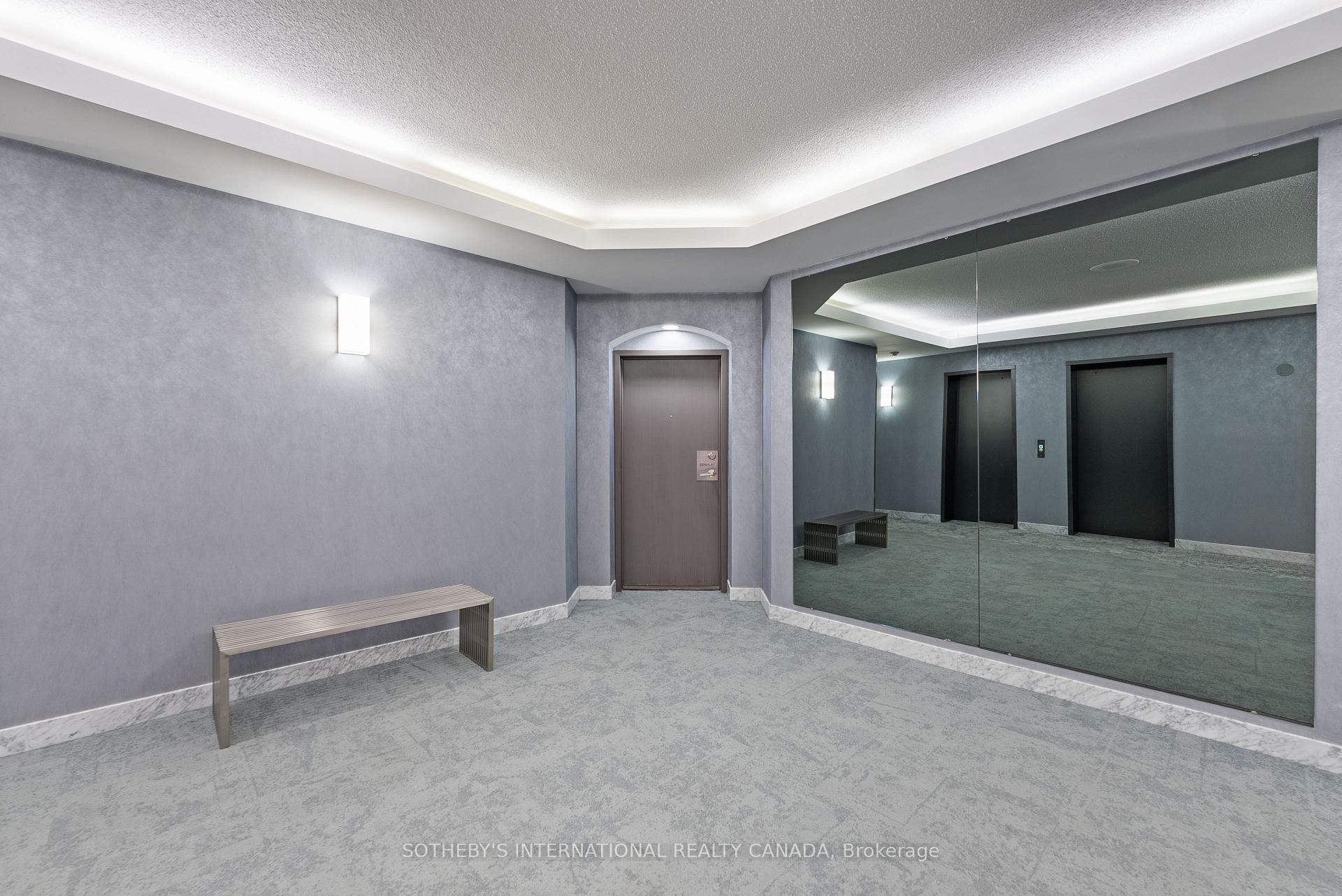 10 Yonge Street 3407