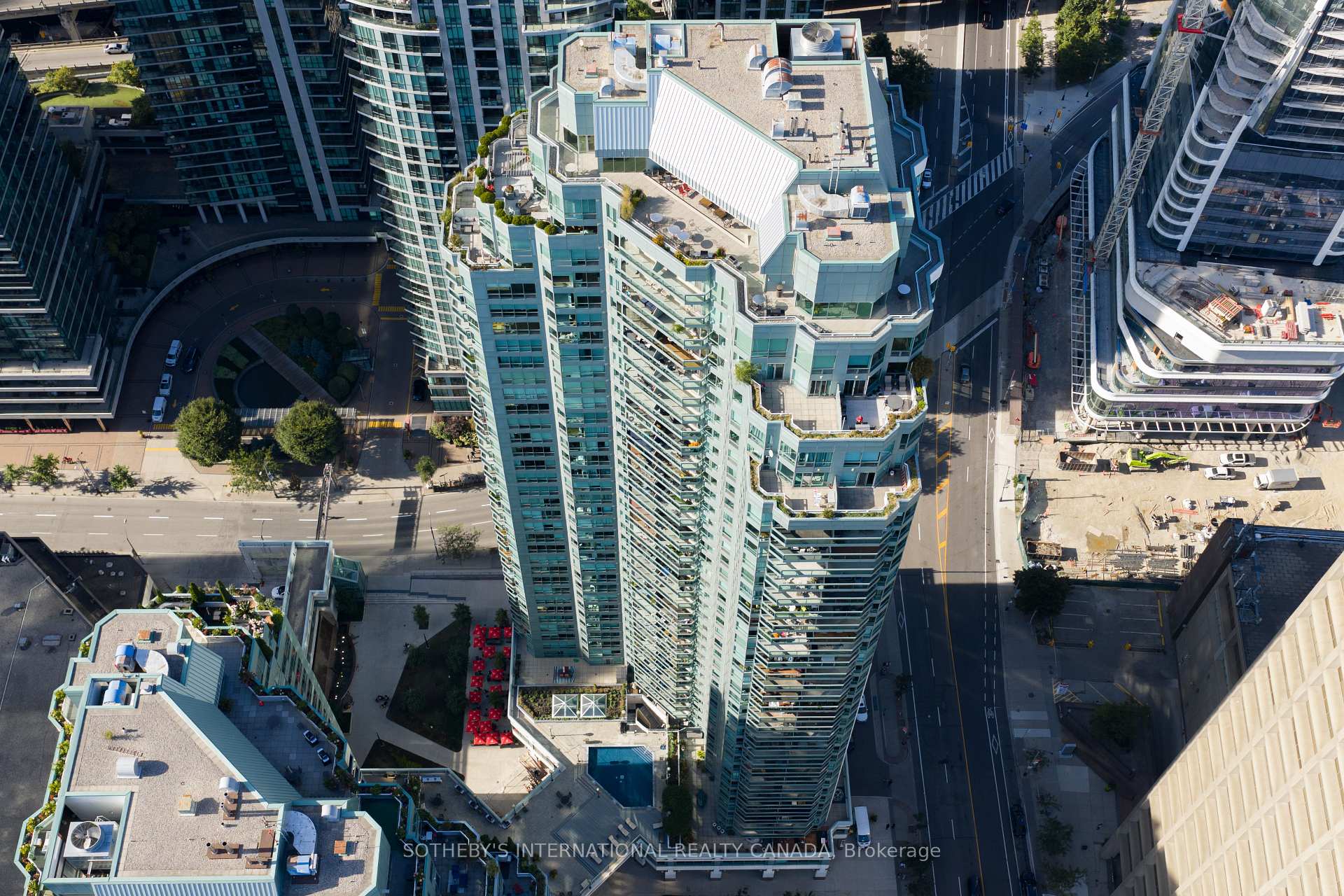 10 Yonge Street 3407