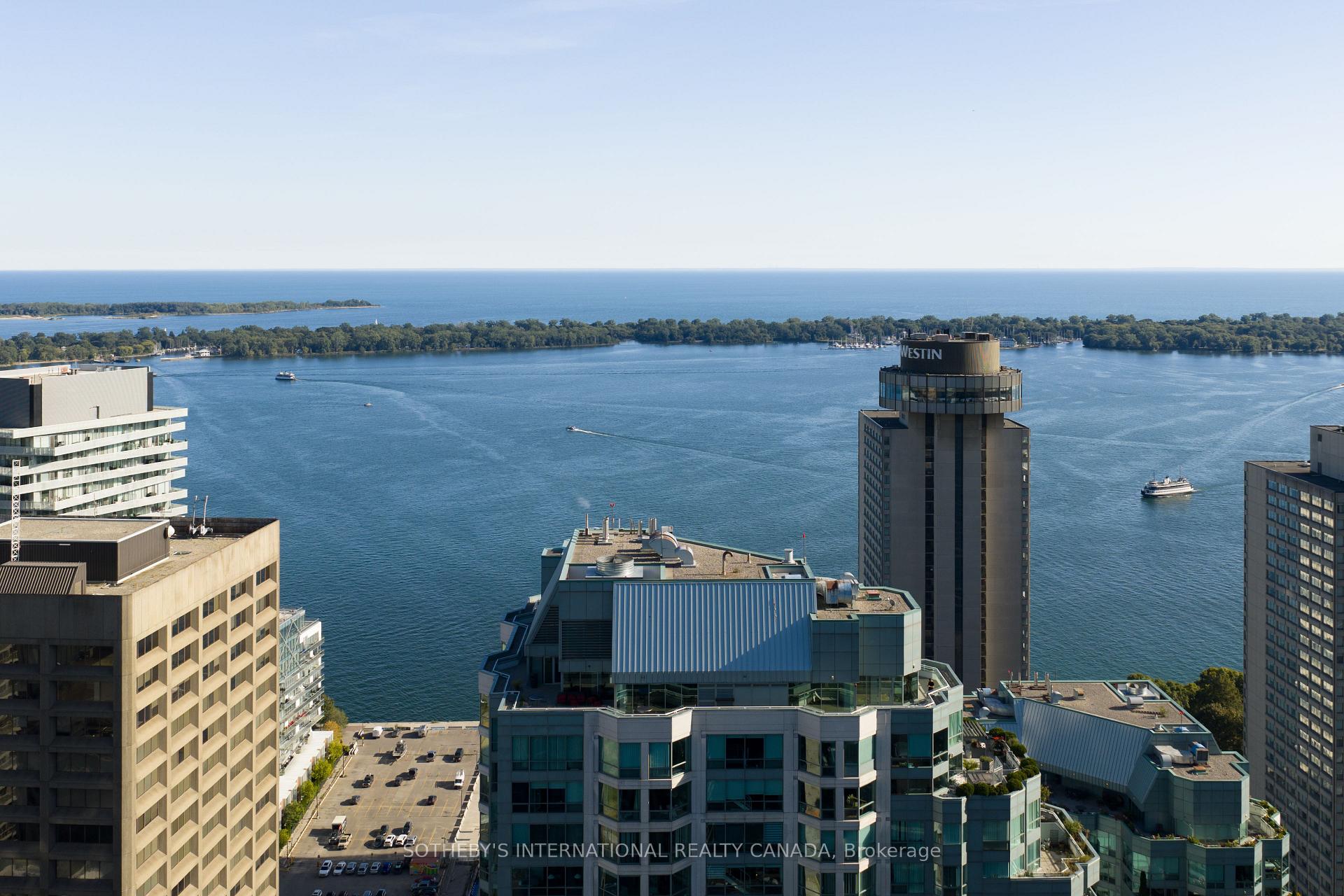 10 Yonge Street 3407