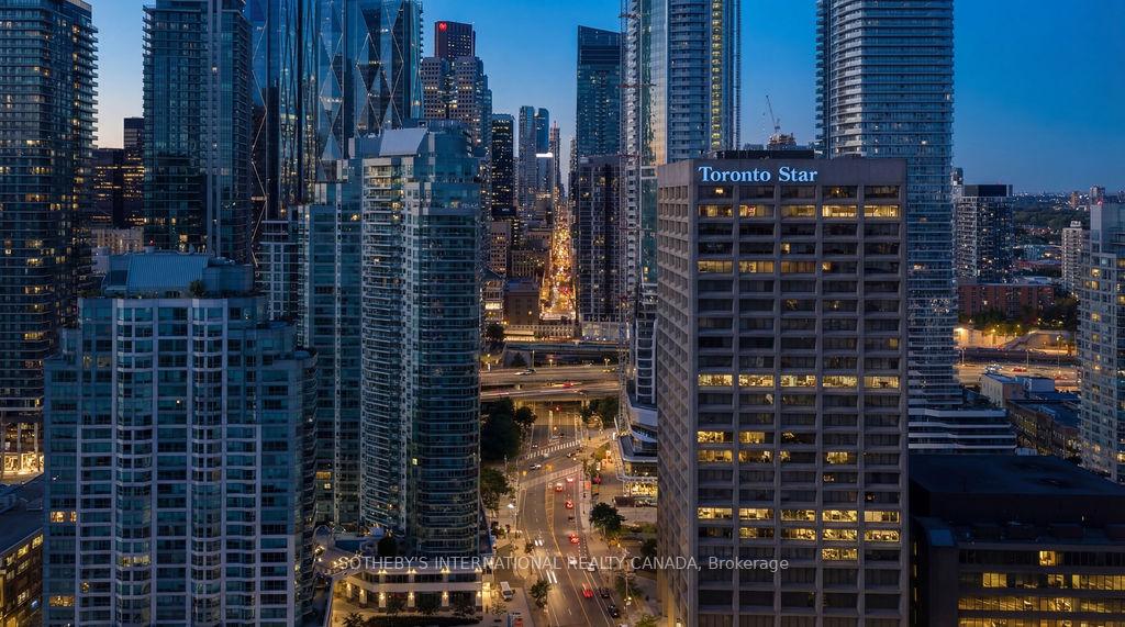 10 Yonge Street 3407