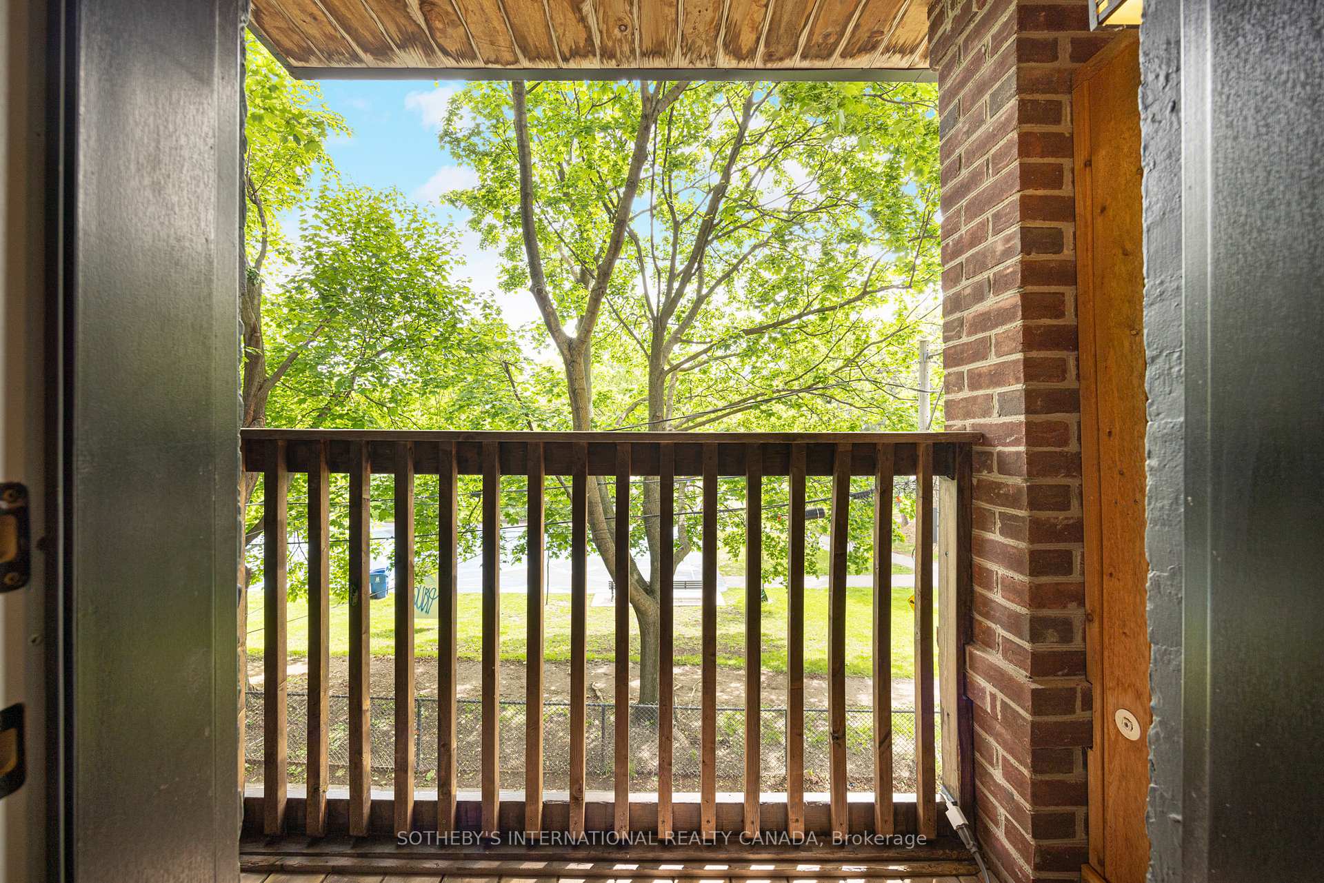 54 Stanley Terrace Avenue