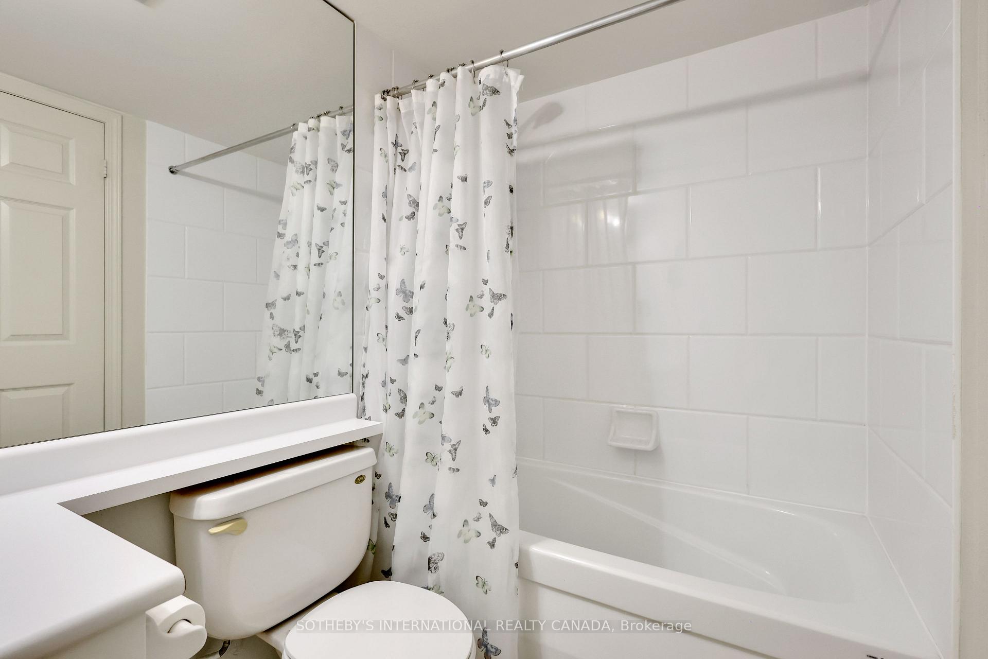 481 Rosewell Avenue 407