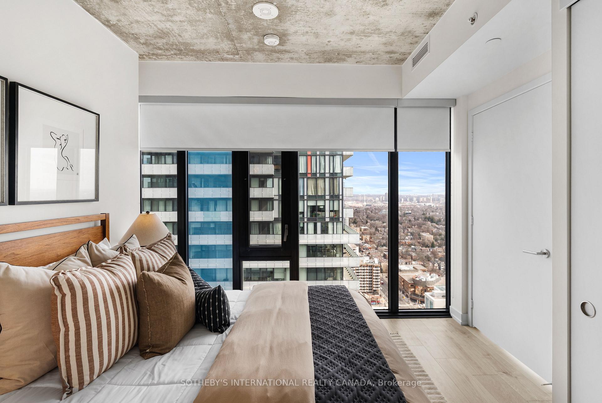 161 Roehampton Avenue