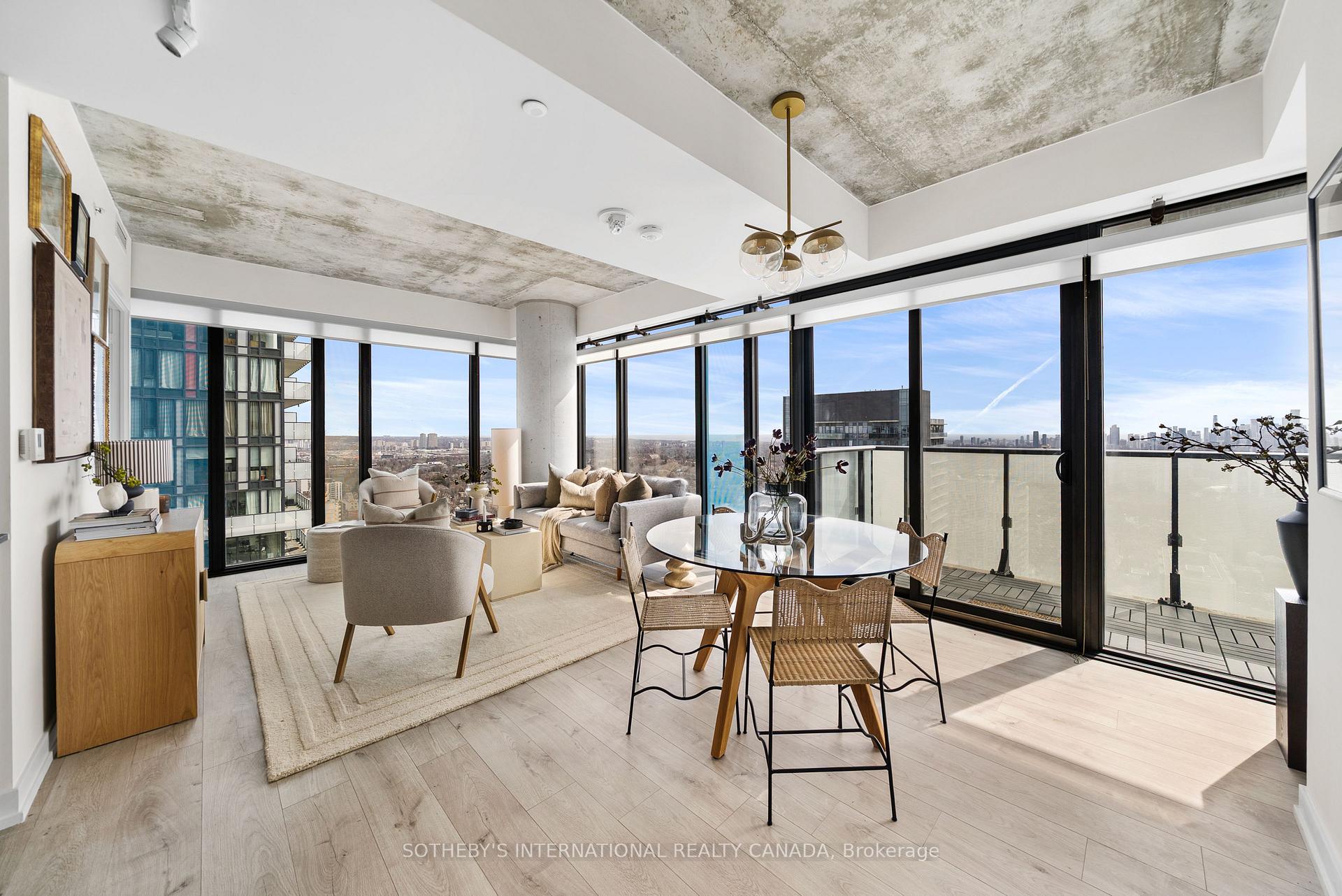 161 Roehampton Avenue