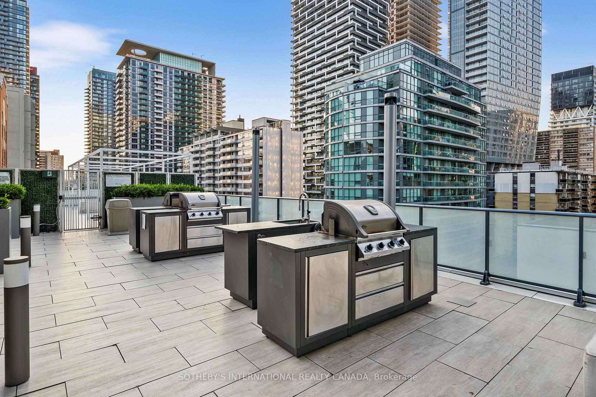 161 Roehampton Avenue