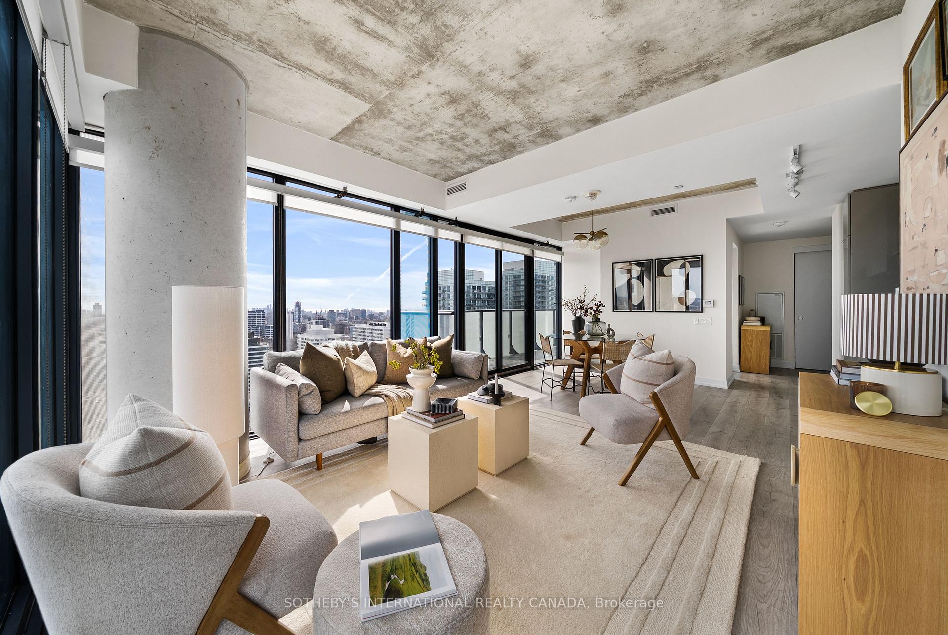 161 Roehampton Avenue