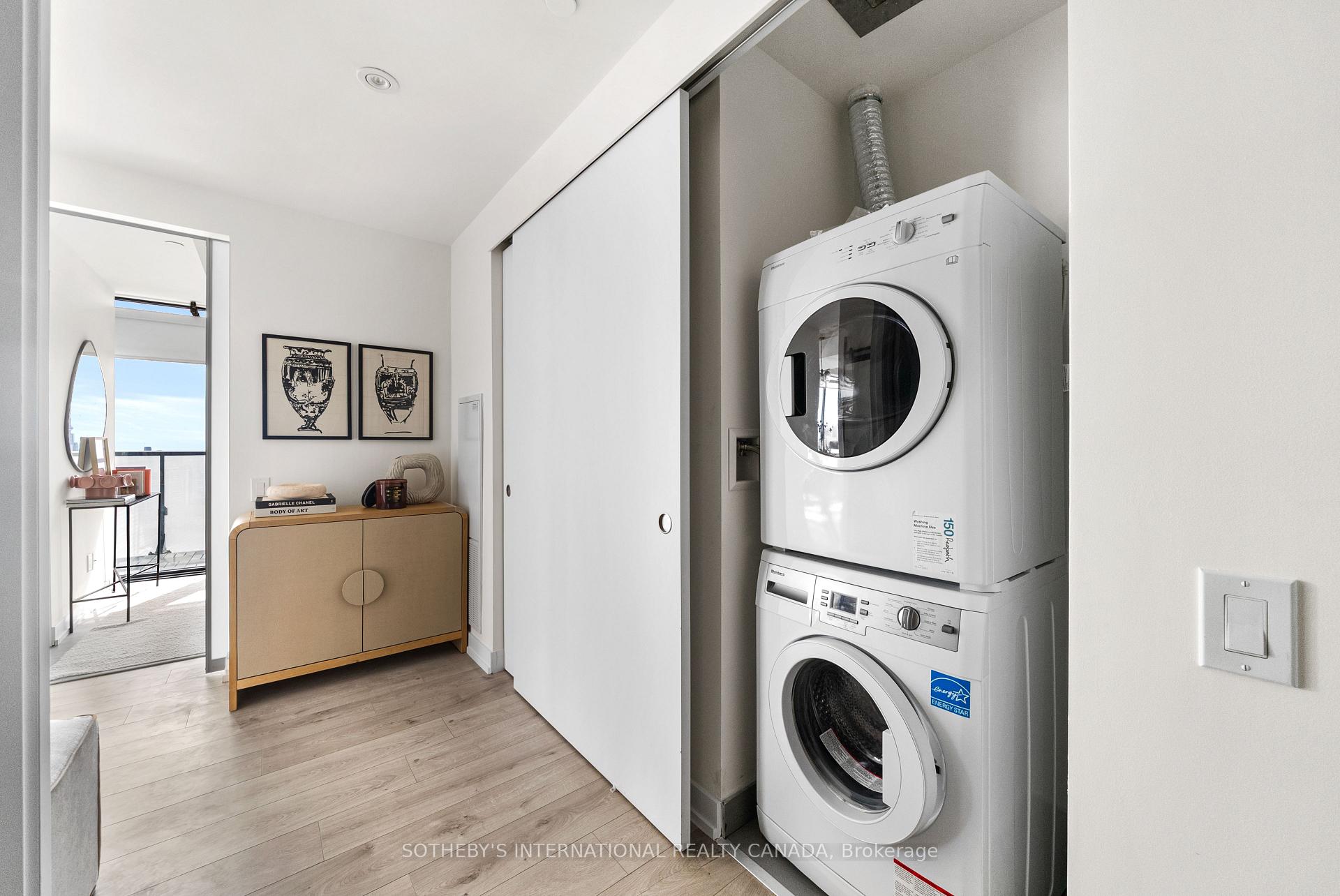 161 Roehampton Avenue