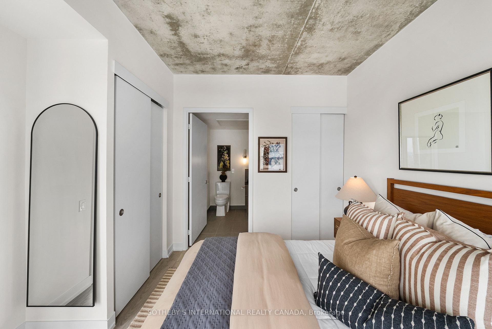 161 Roehampton Avenue