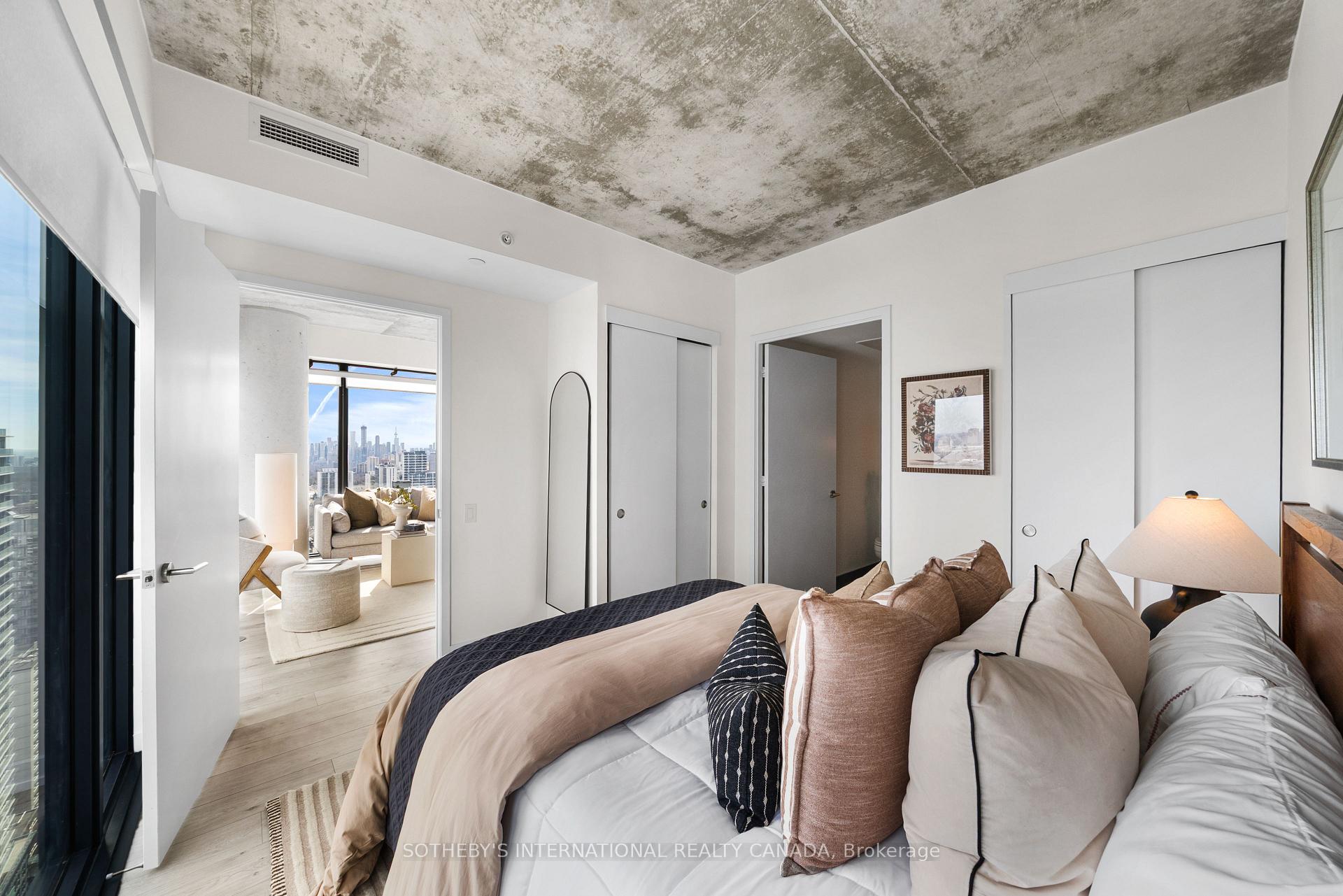 161 Roehampton Avenue