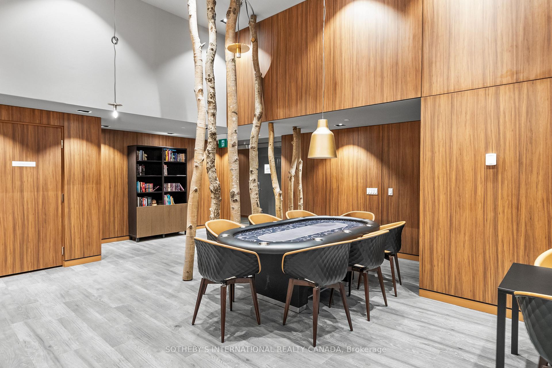 161 Roehampton Avenue