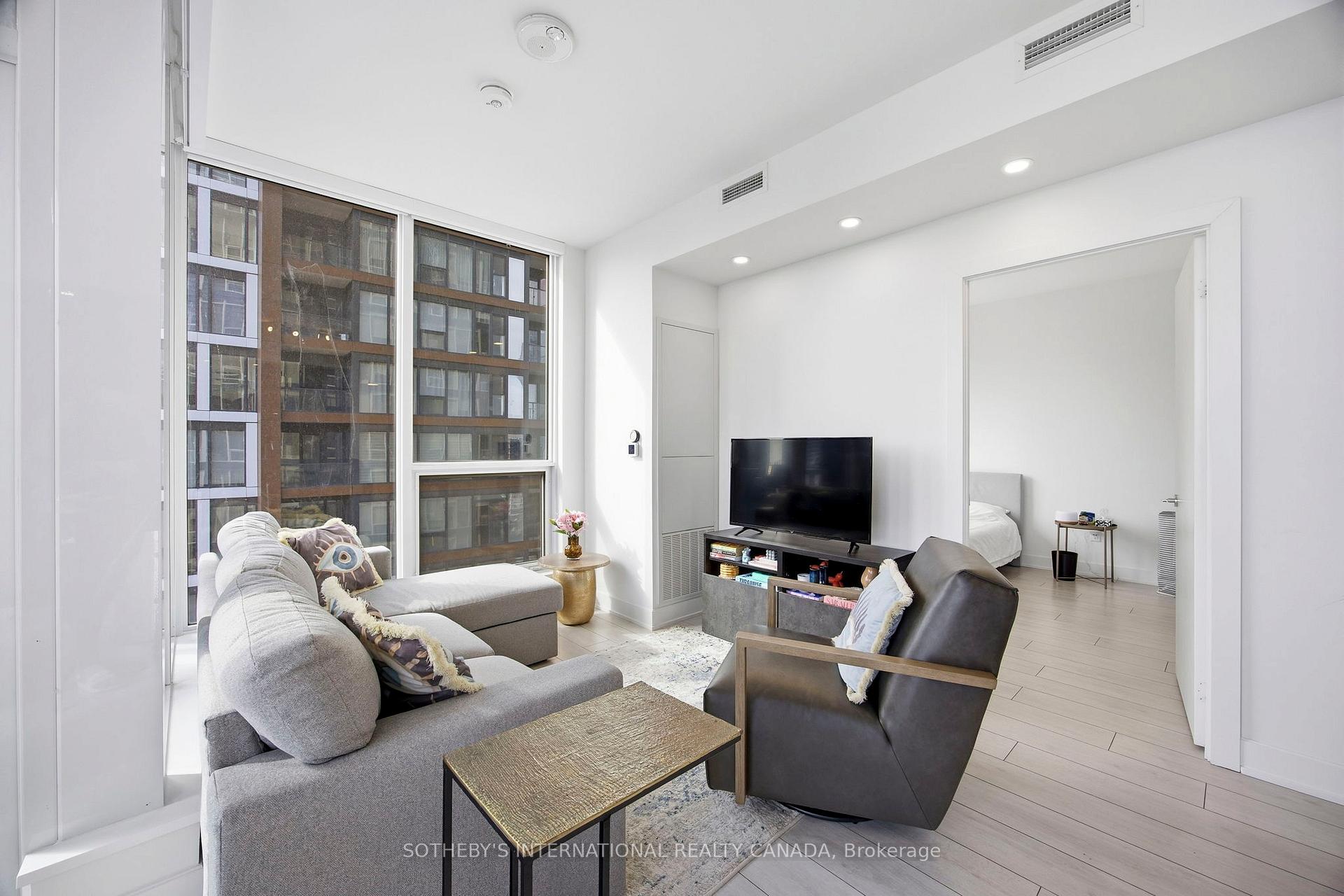 35 Mercer Street 2410