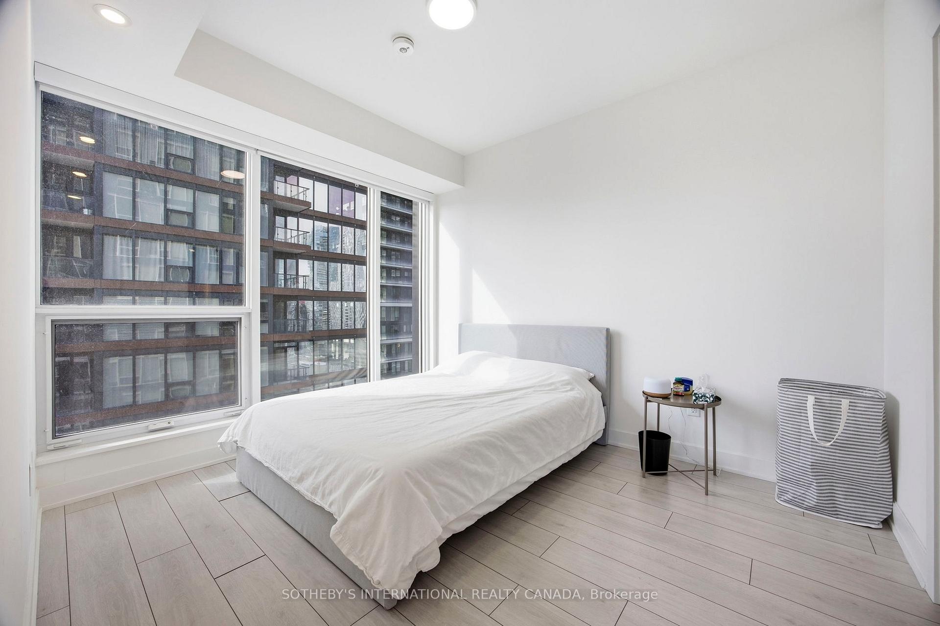 35 Mercer Street 2410