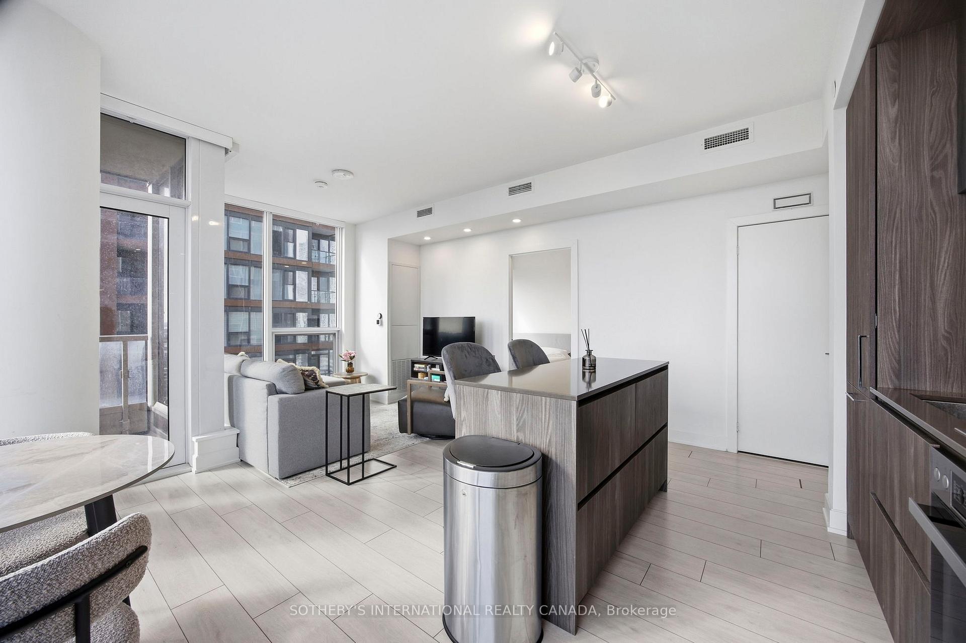 35 Mercer Street 2410