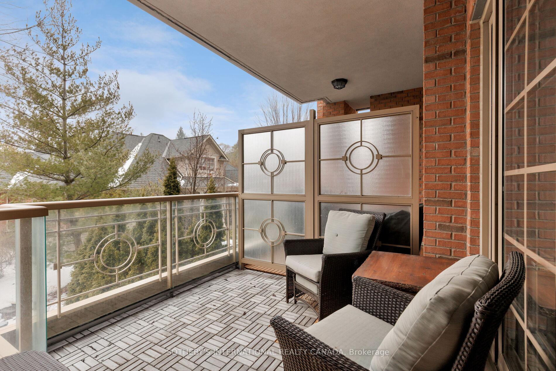 21 Burkebrook Place 225