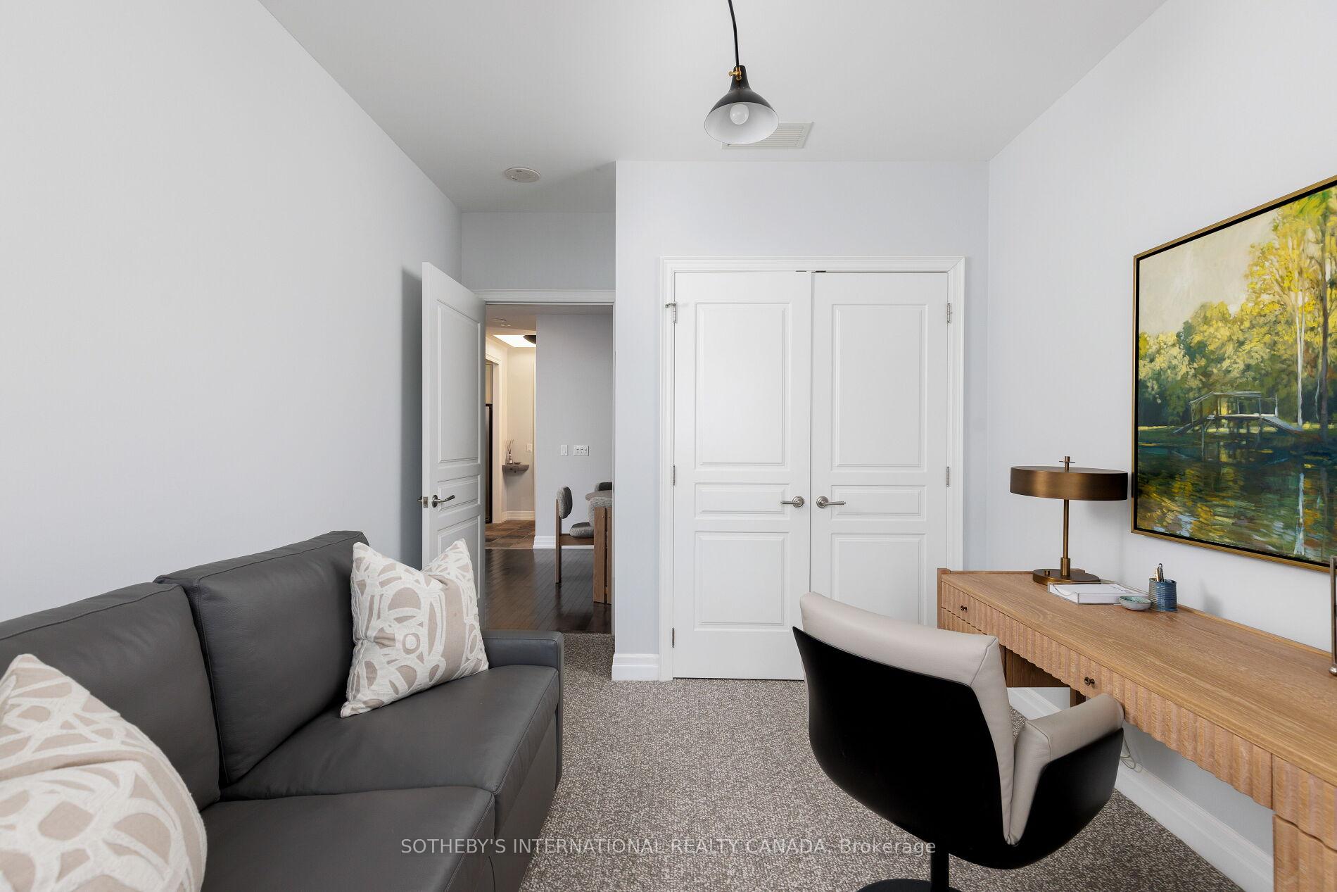 21 Burkebrook Place 225