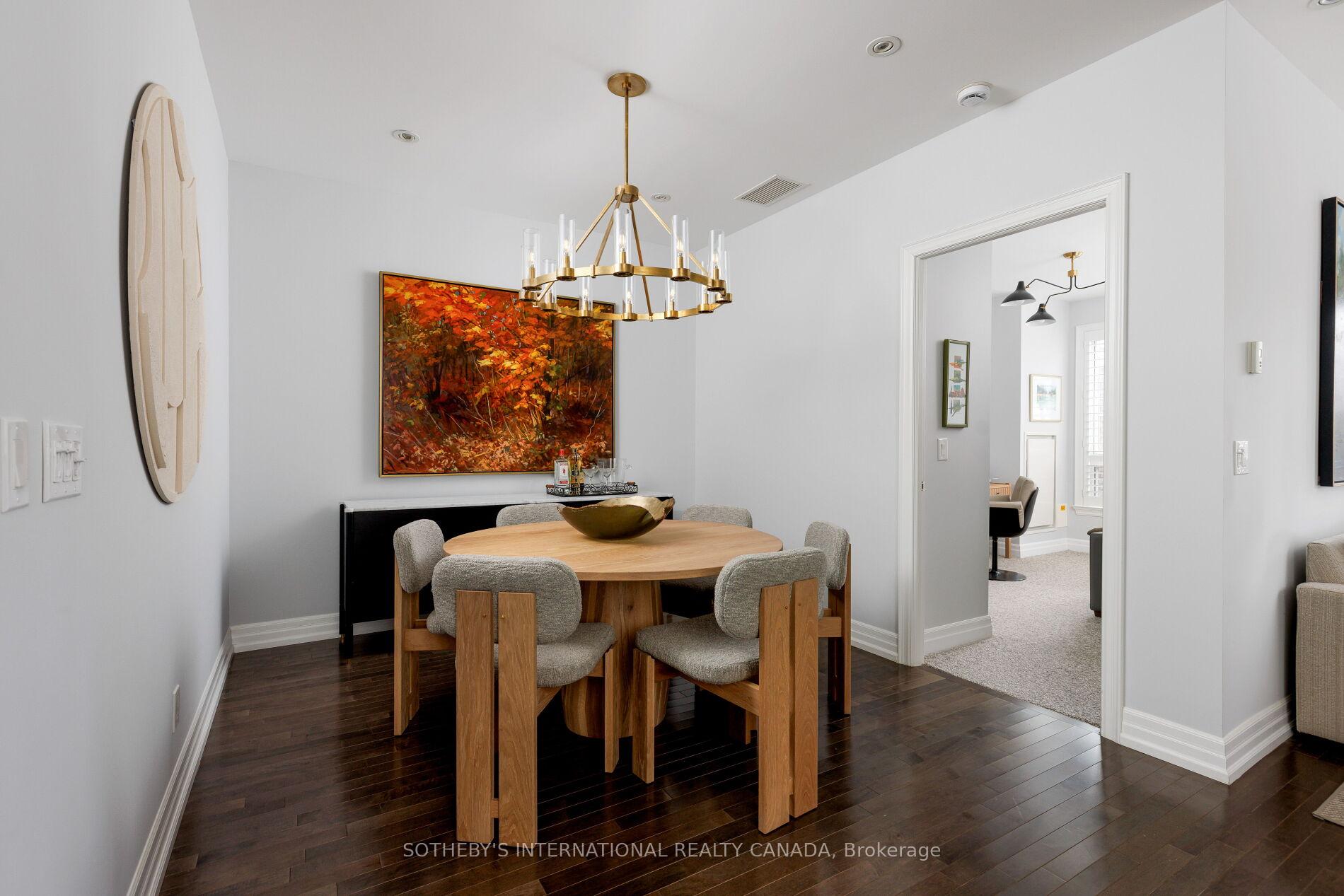 21 Burkebrook Place 225