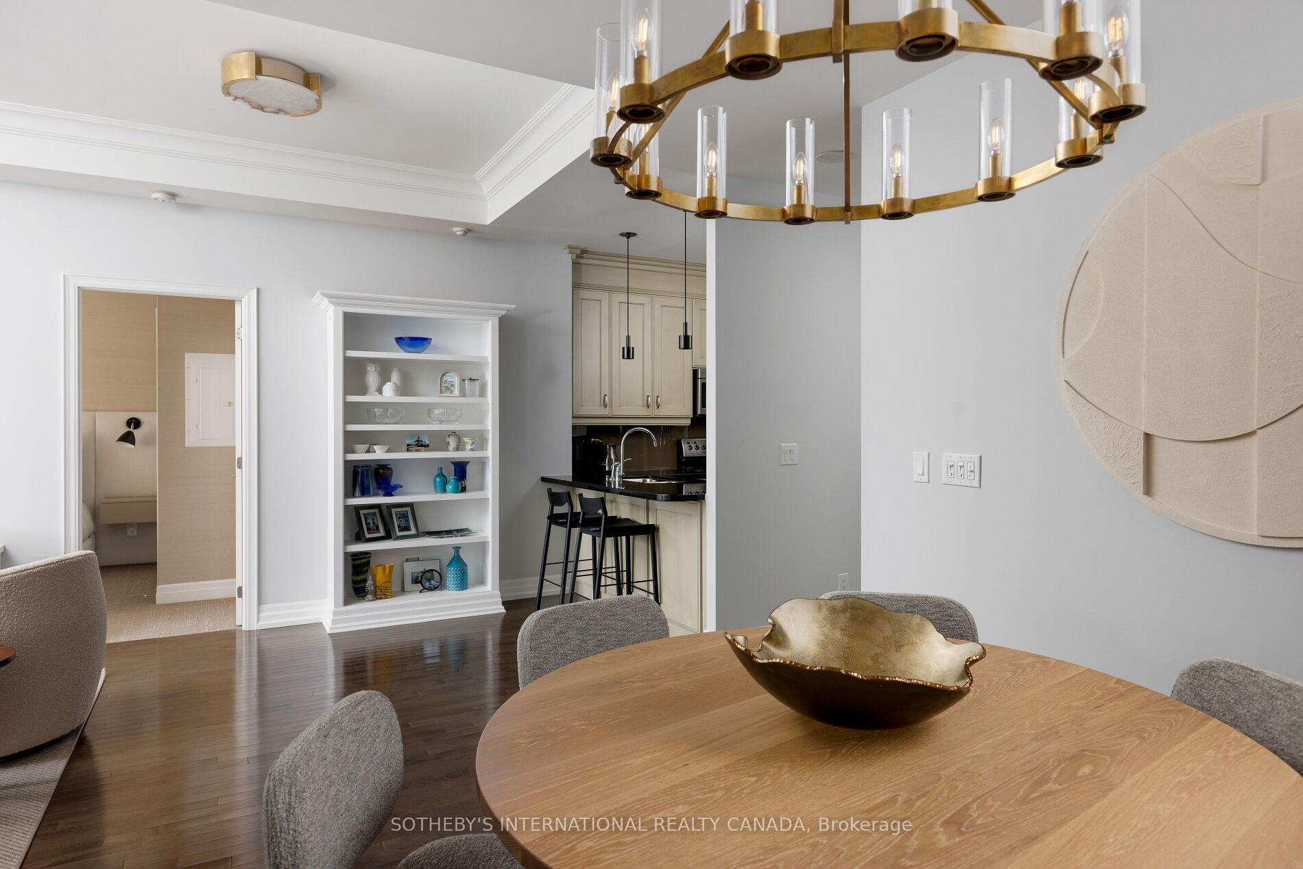 21 Burkebrook Place 225