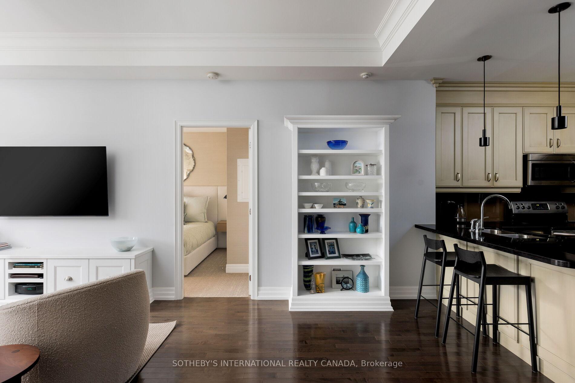 21 Burkebrook Place 225