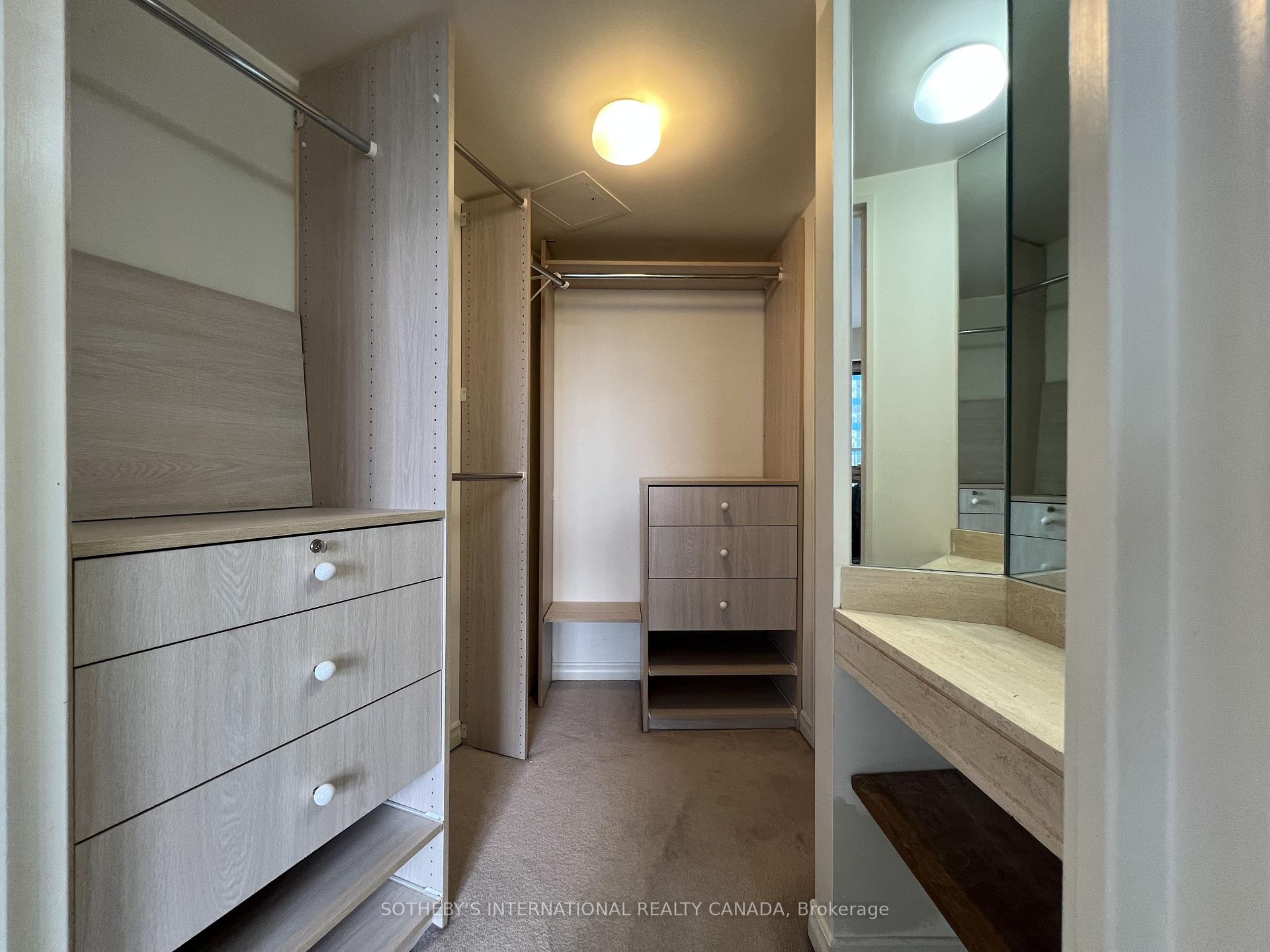 55 Harbour Square 1414