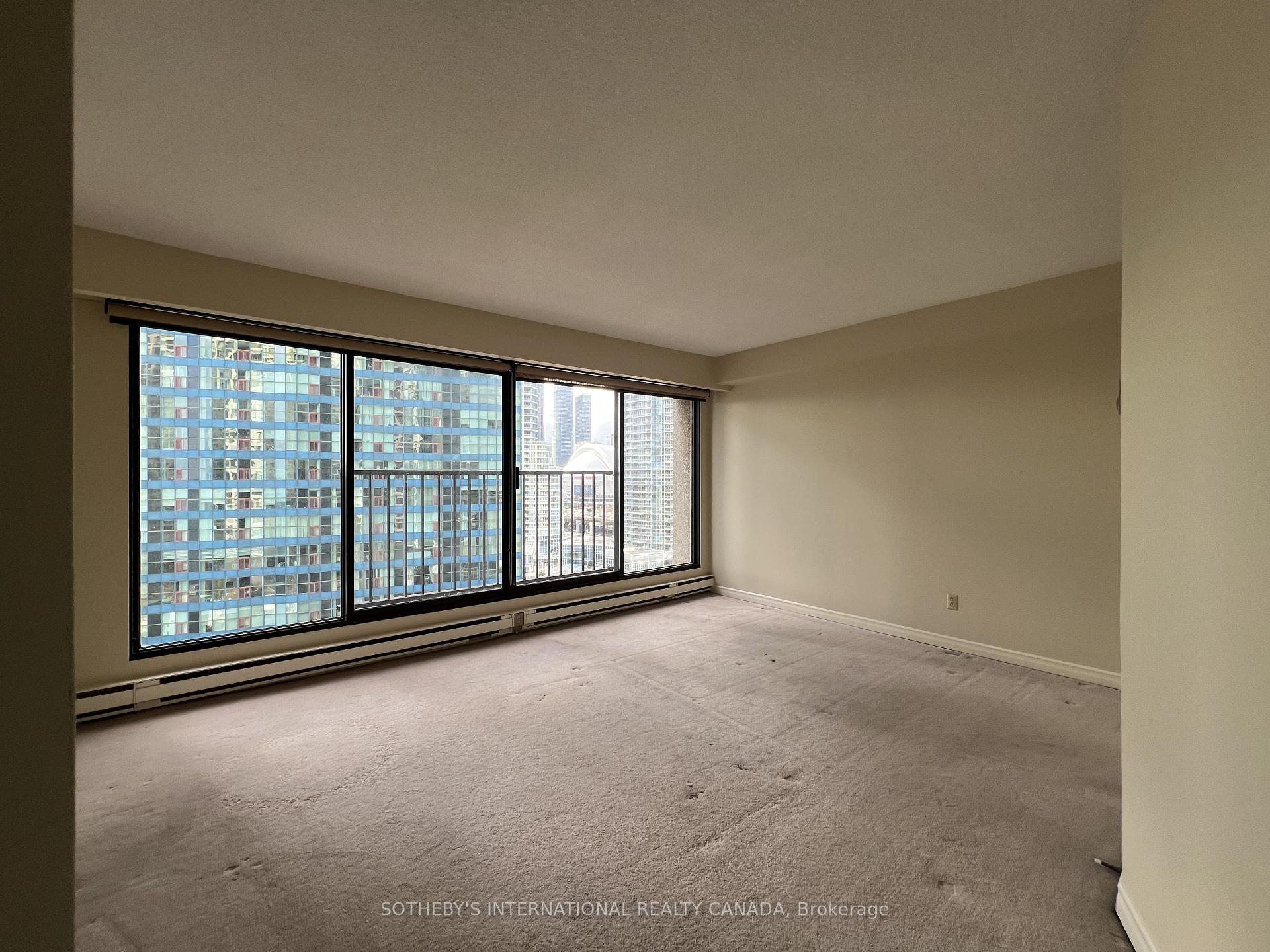 55 Harbour Square 1414