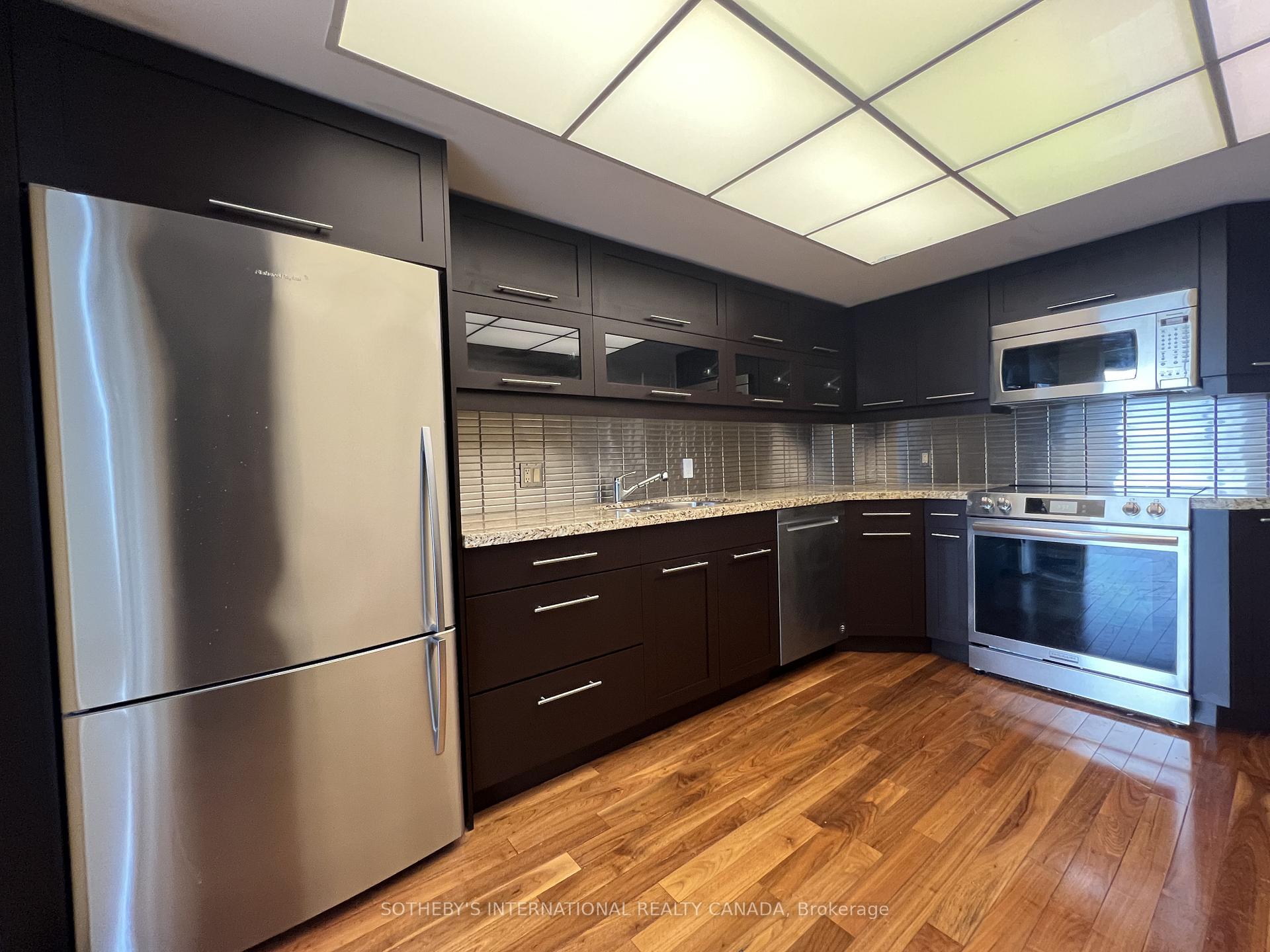 55 Harbour Square 1414