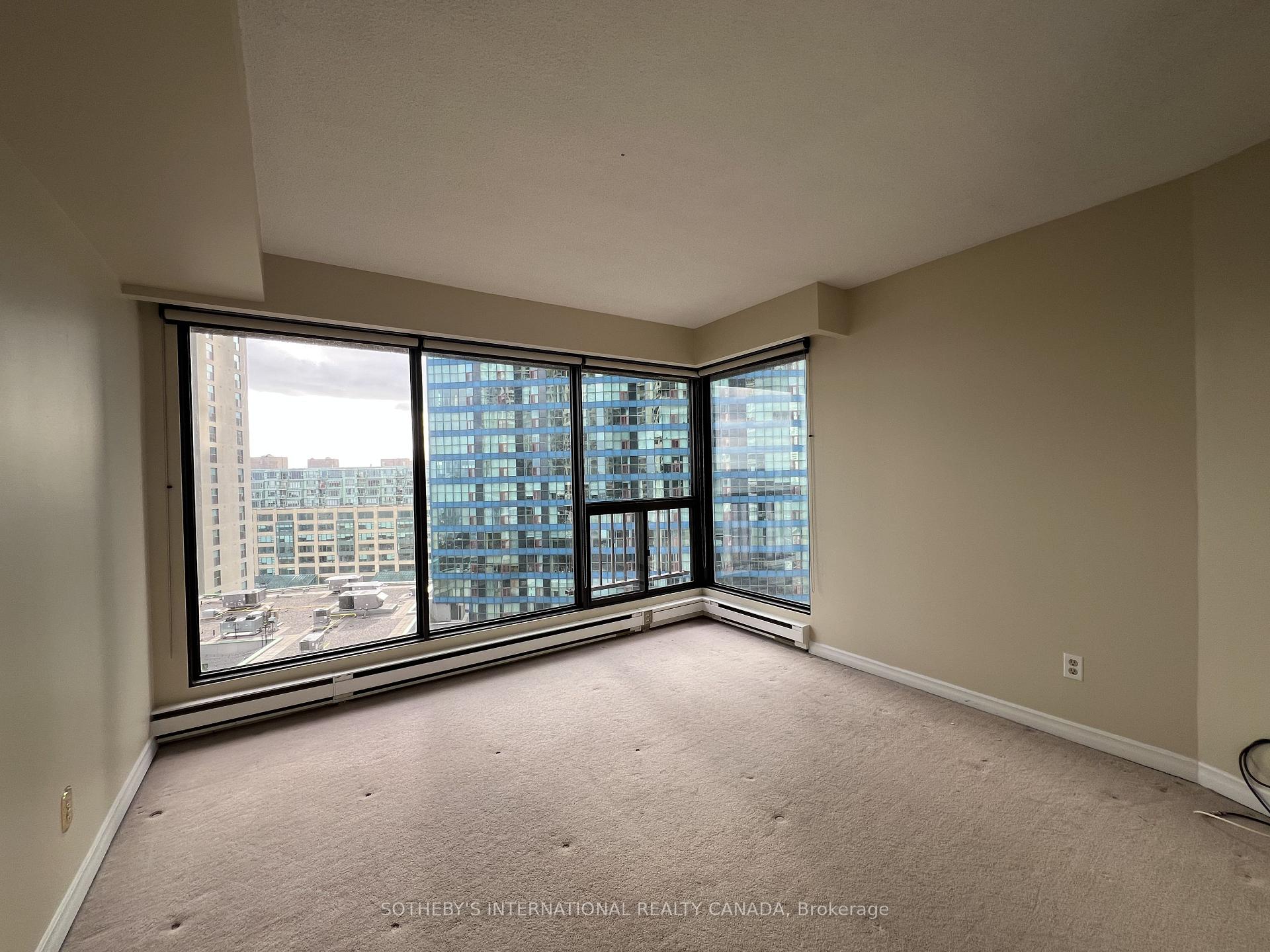 55 Harbour Square 1414