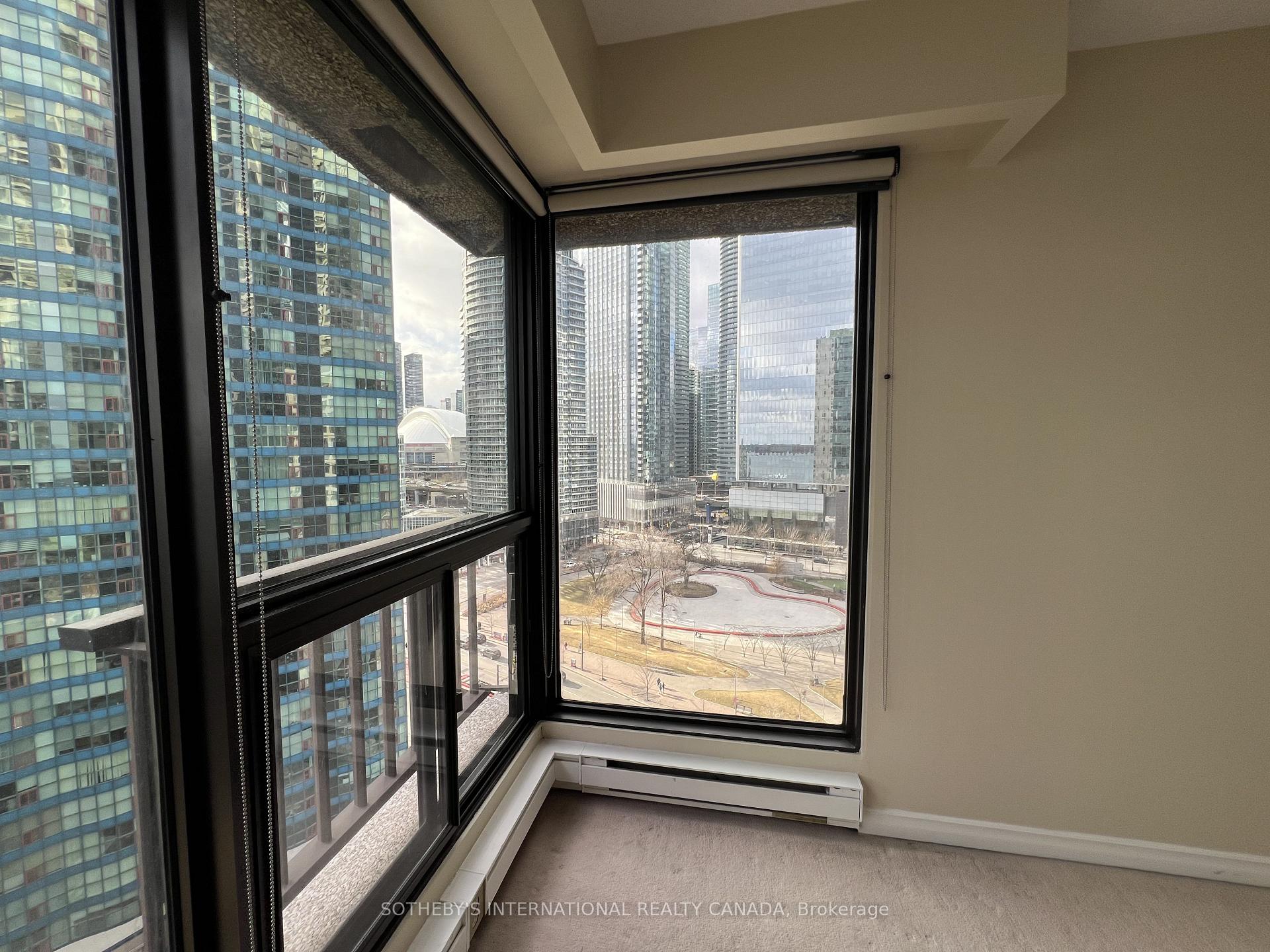 55 Harbour Square 1414