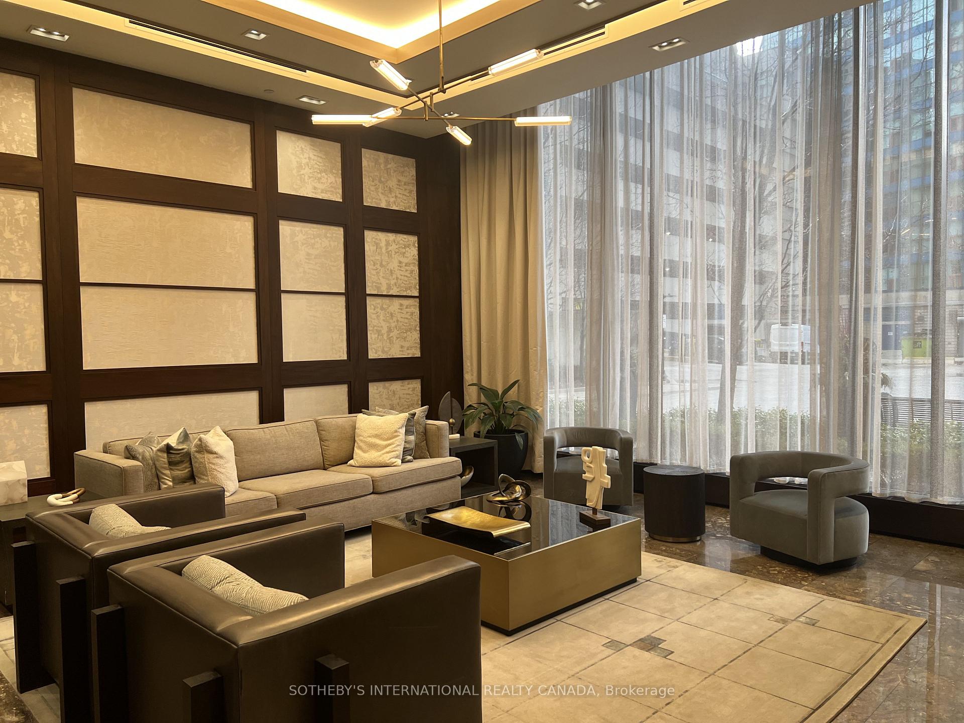 55 Harbour Square 1414