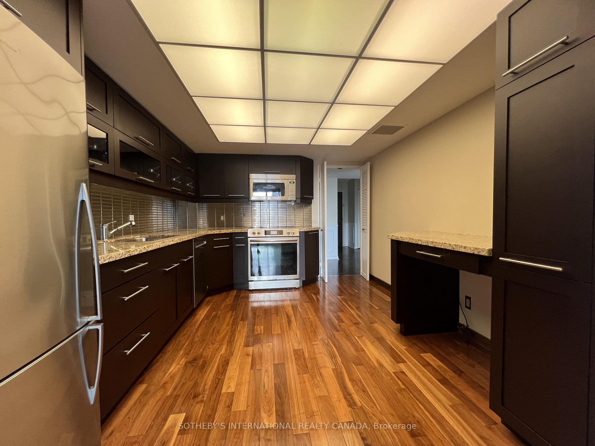 55 Harbour Square 1414