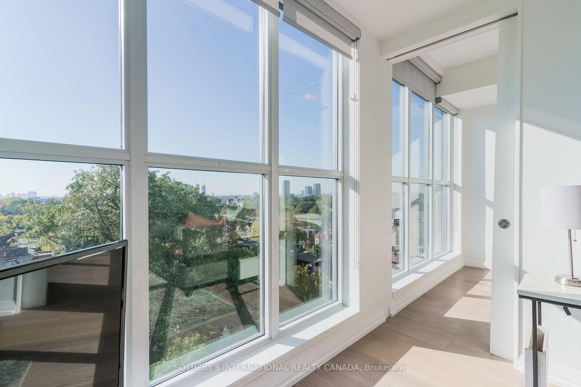 835 St Clair Avenue W 707