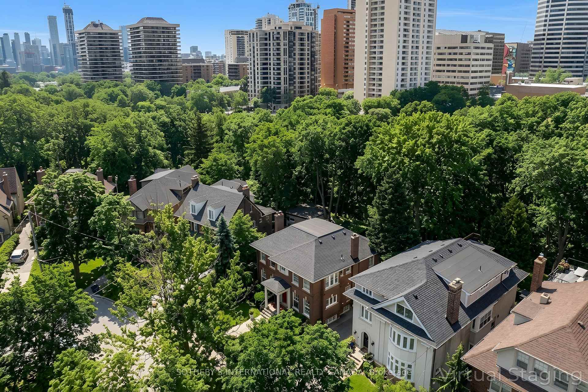 16 Rose Park Crescent