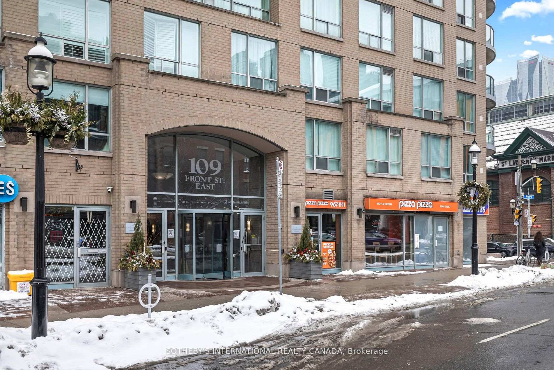 109 Front Street E 1014