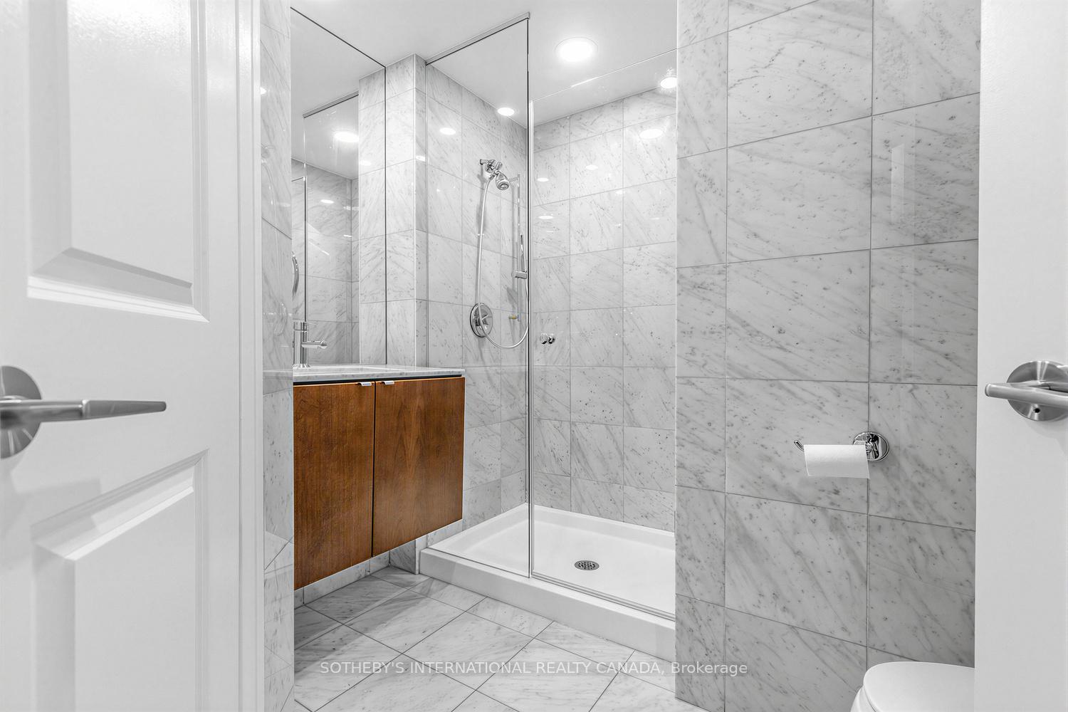 1430 Yonge Street 601