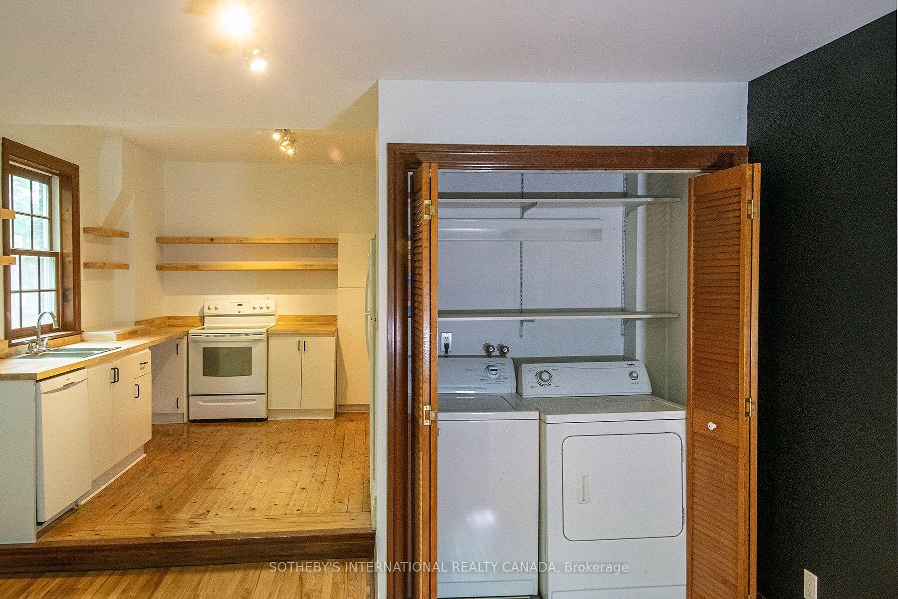 19 Melgund Road Upper