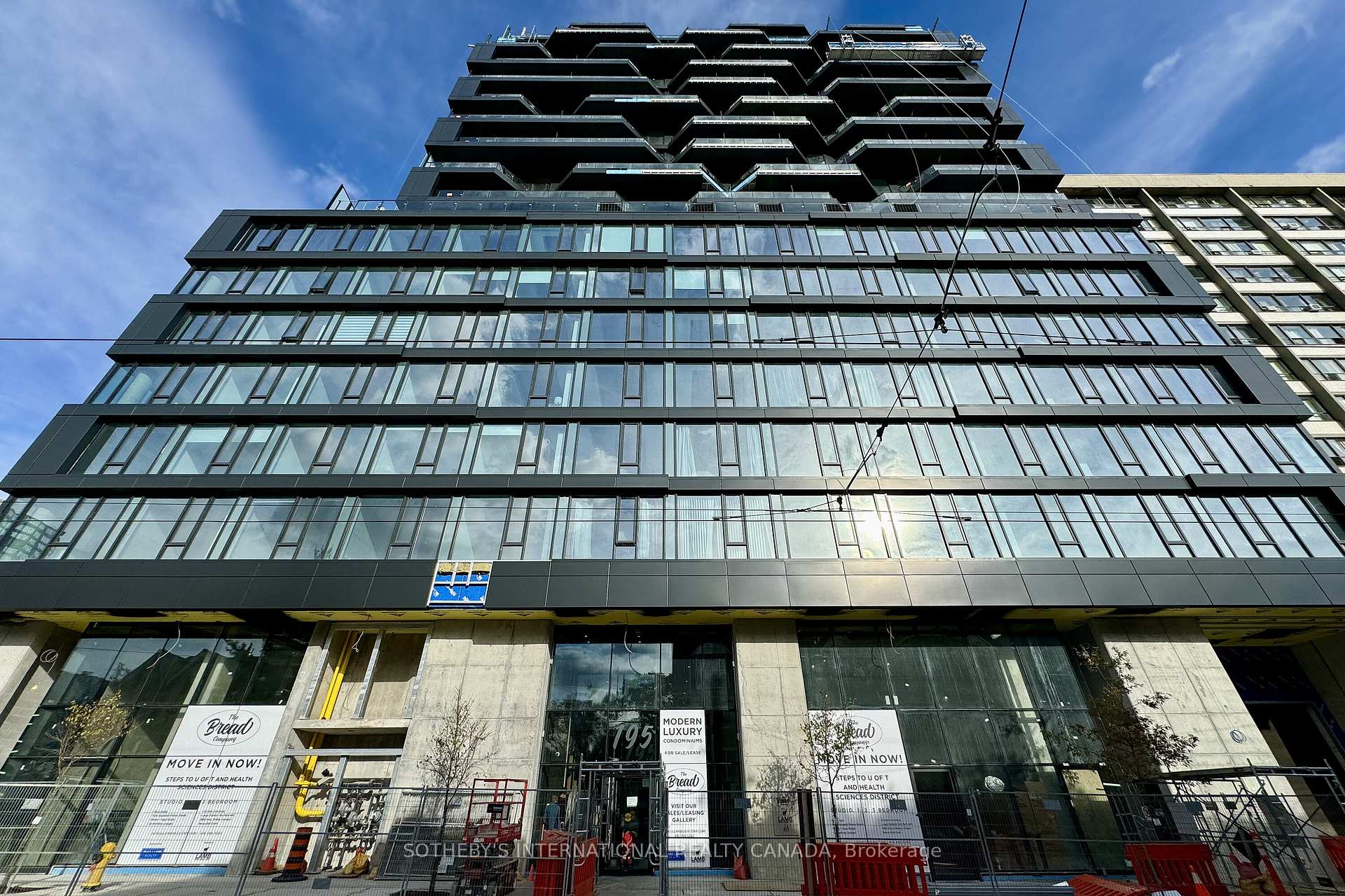 195 McCaul Street 507