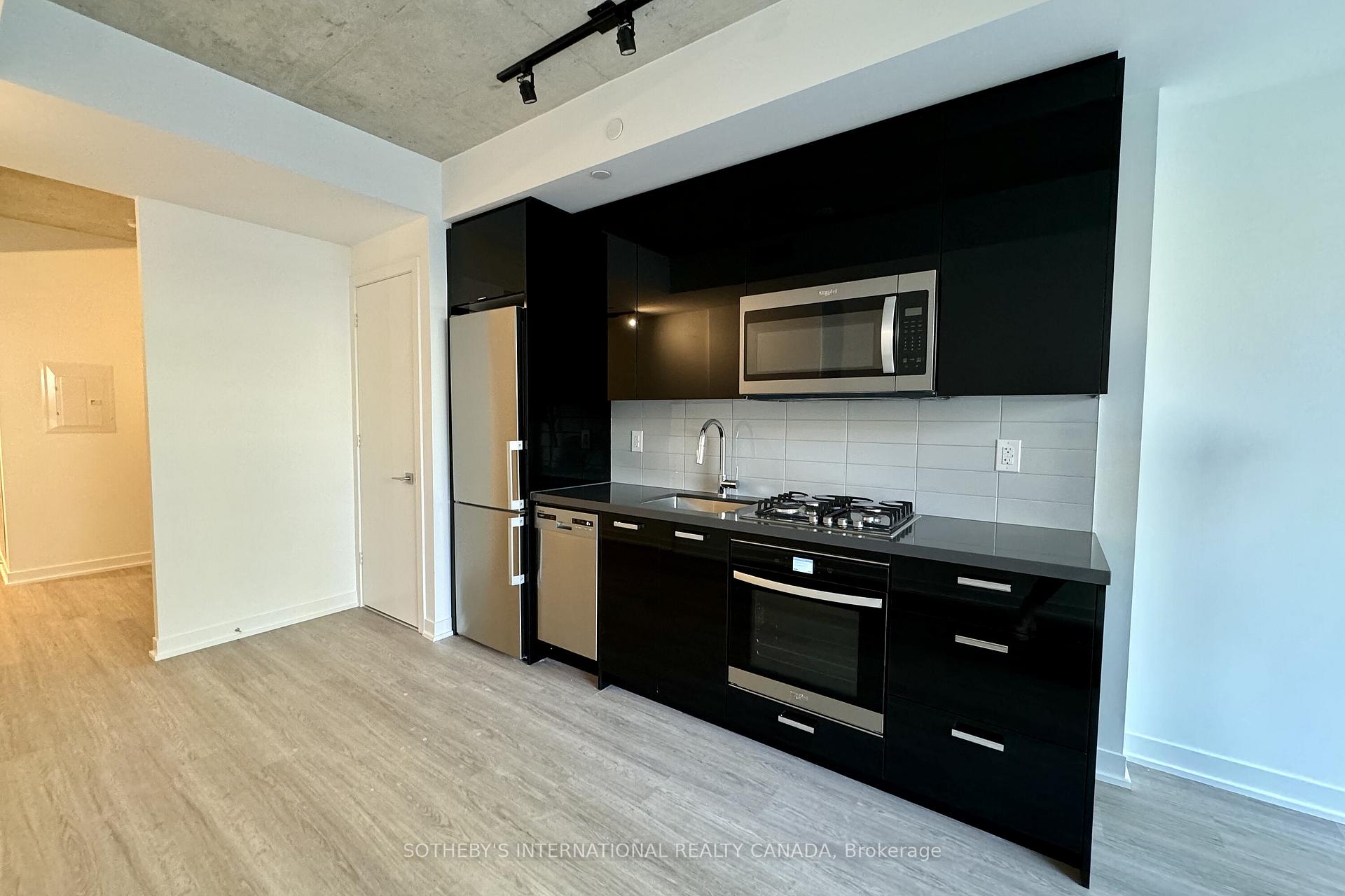 195 McCaul Street 507