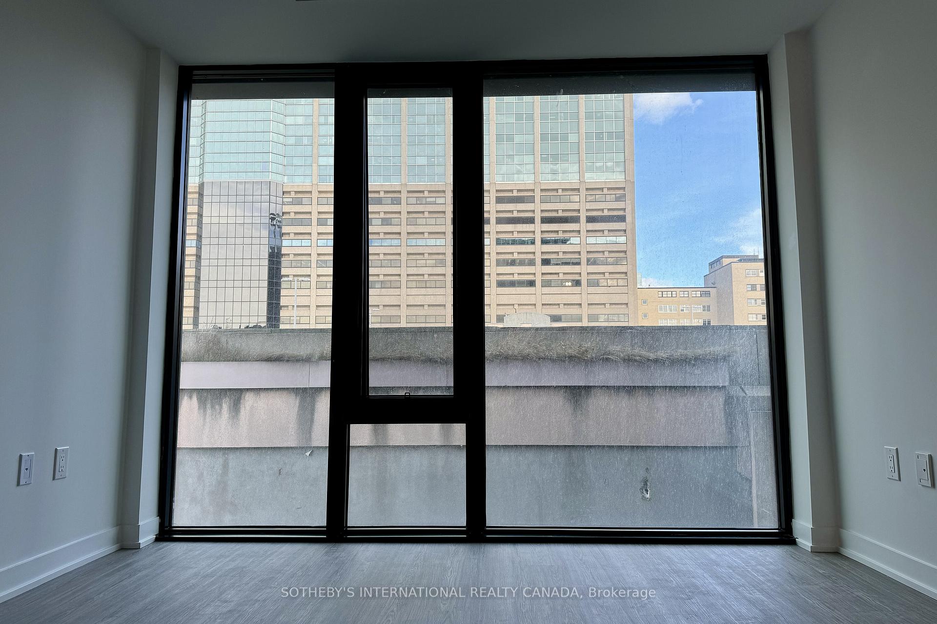 195 McCaul Street 507