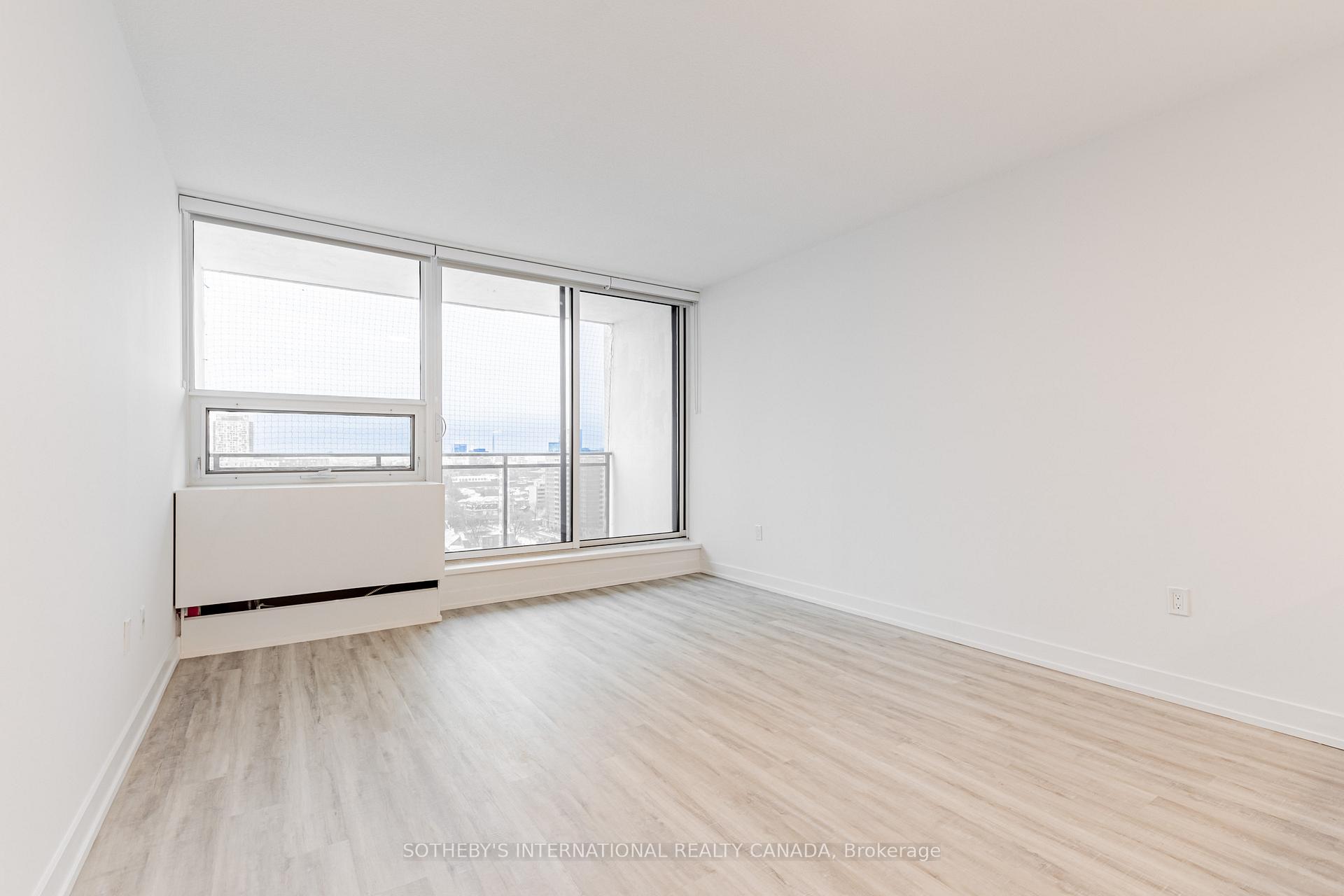 191 Sherbourne Street 1112