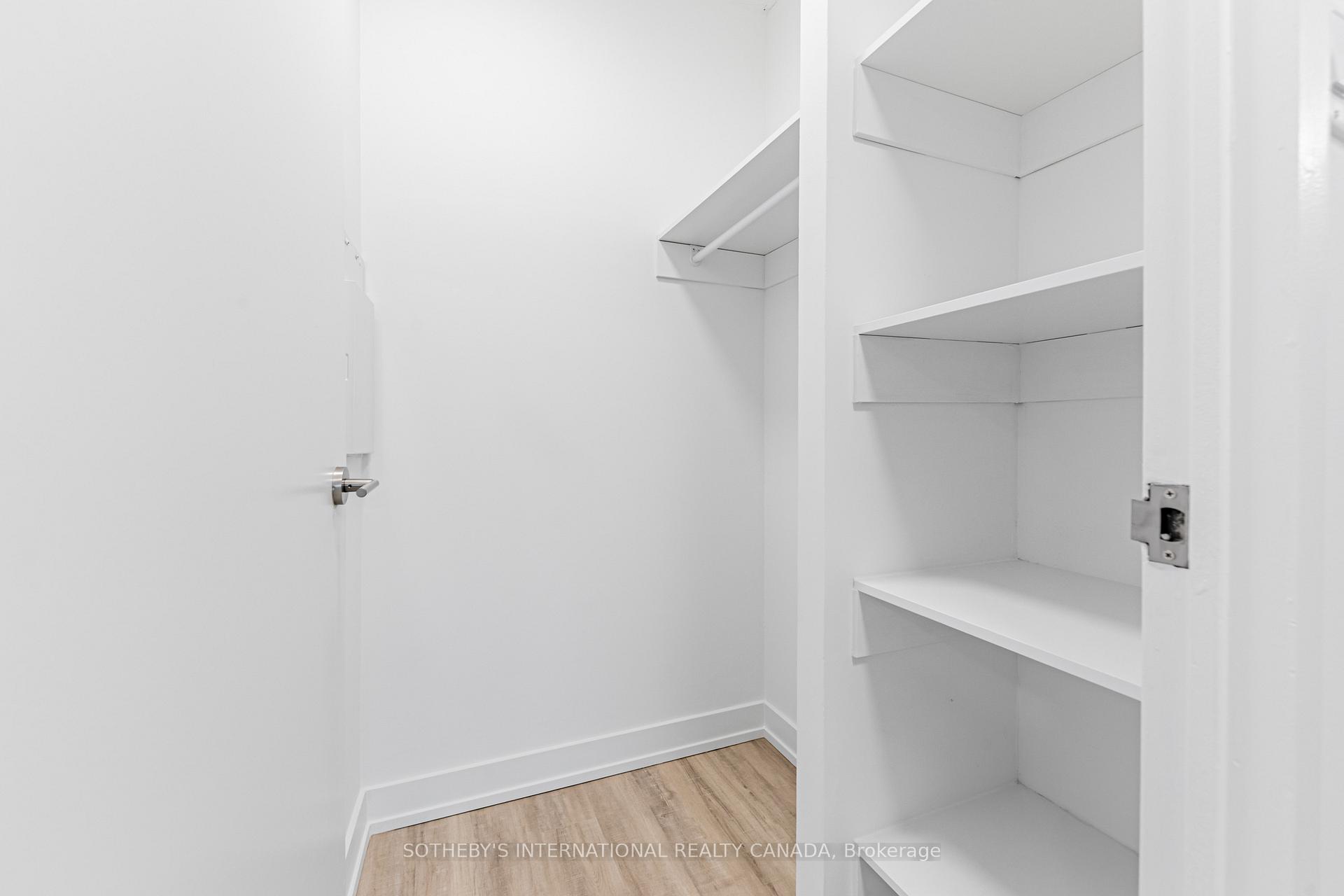 191 Sherbourne Street 1112