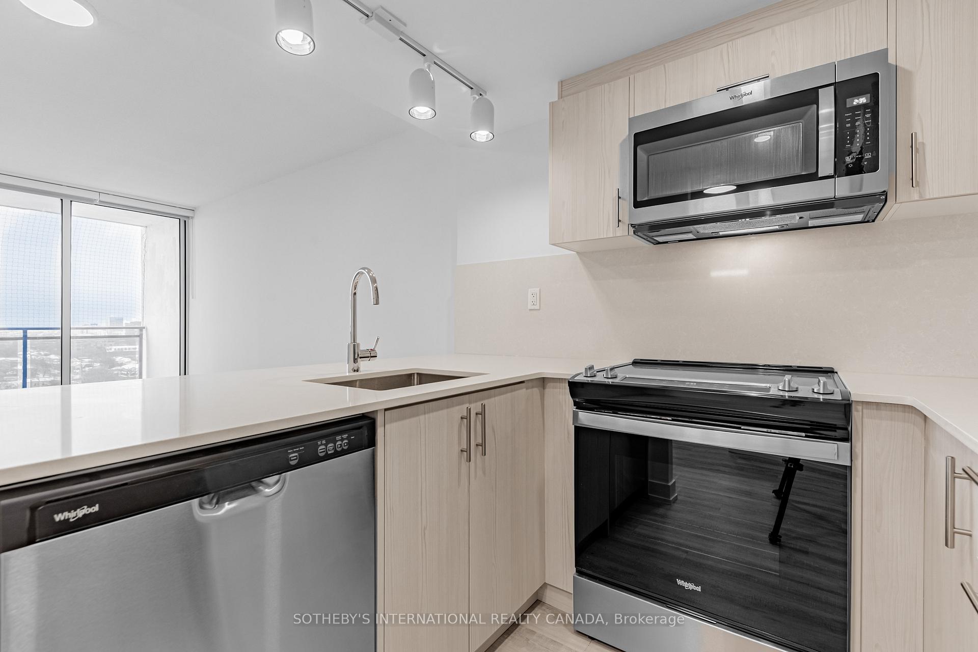 191 Sherbourne Street 1112
