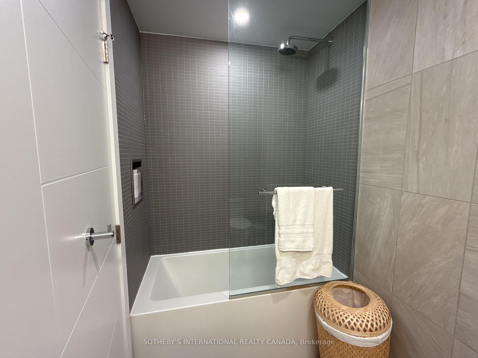 200 Redpath Avenue 804