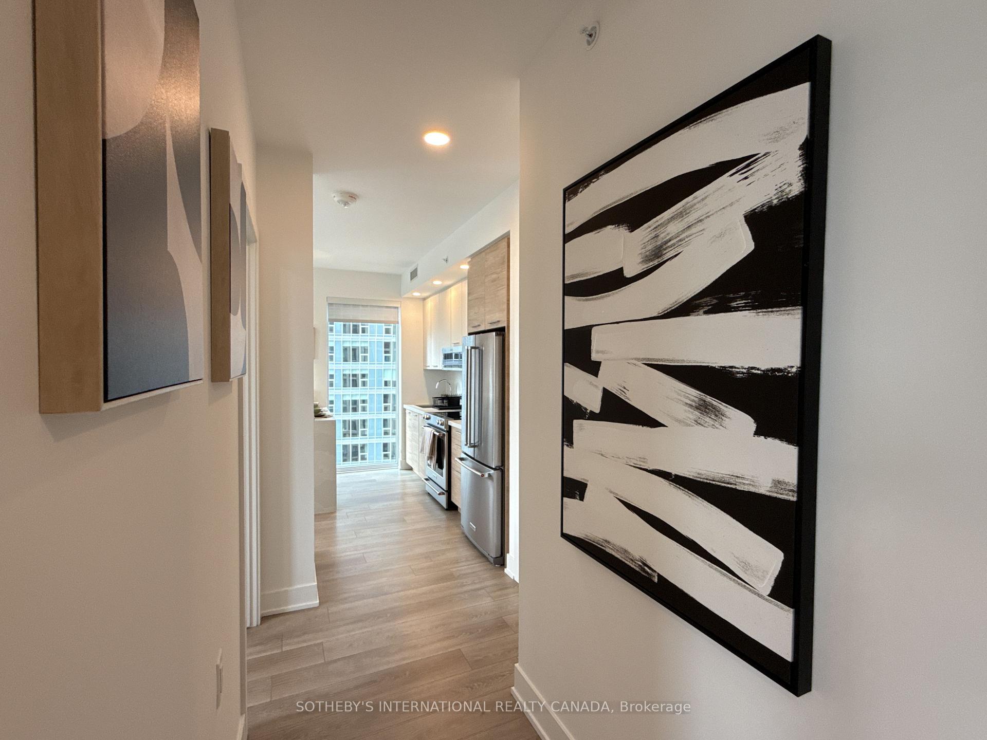 200 Redpath Avenue 804