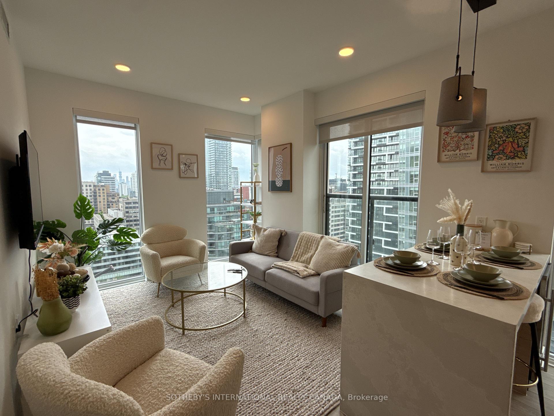 200 Redpath Avenue 804