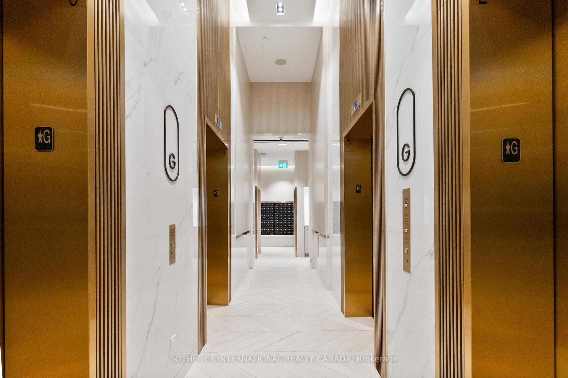 200 Redpath Avenue 804