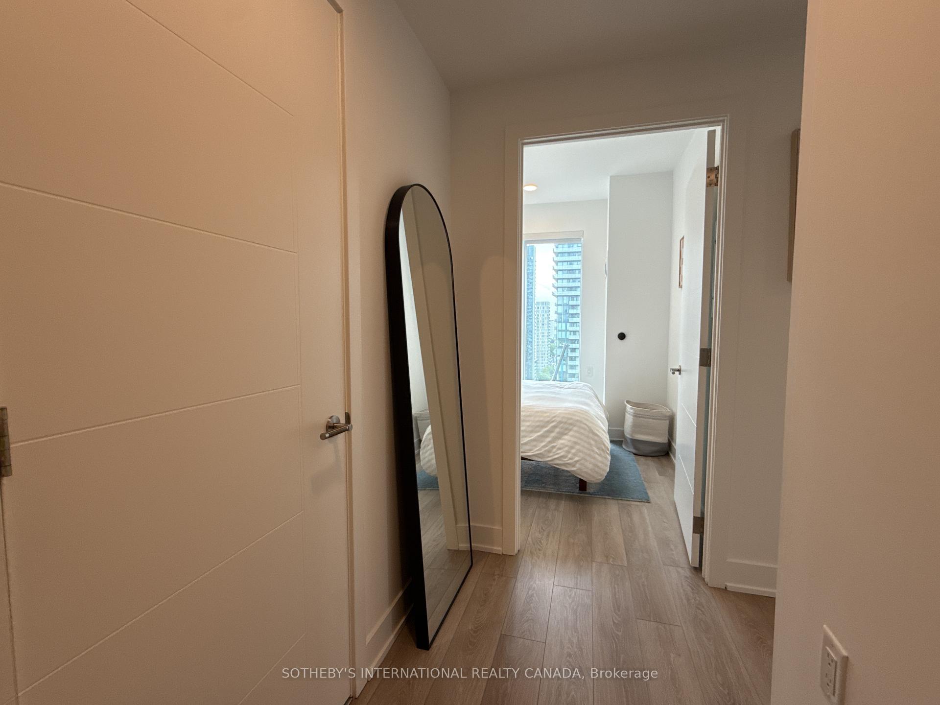 200 Redpath Avenue 804