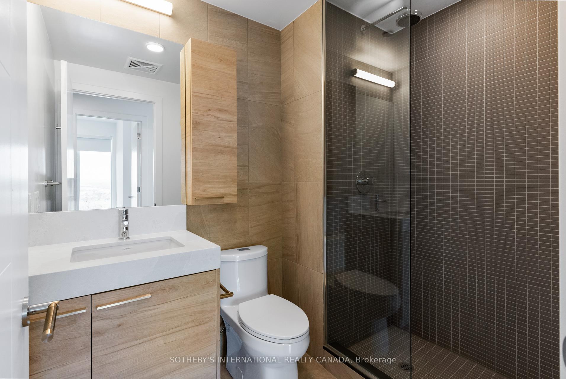 200 Redpath Avenue 509