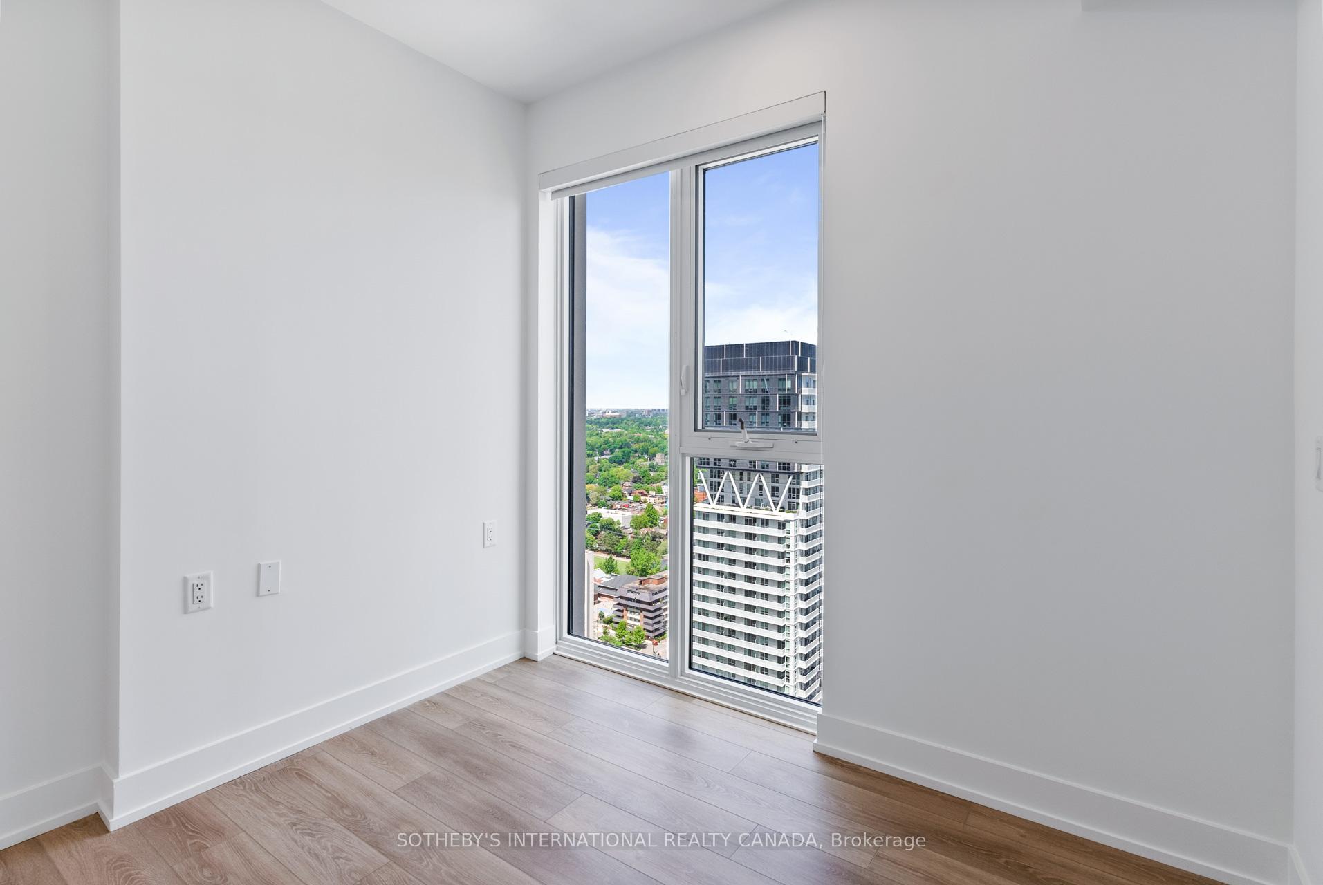 200 Redpath Avenue 509