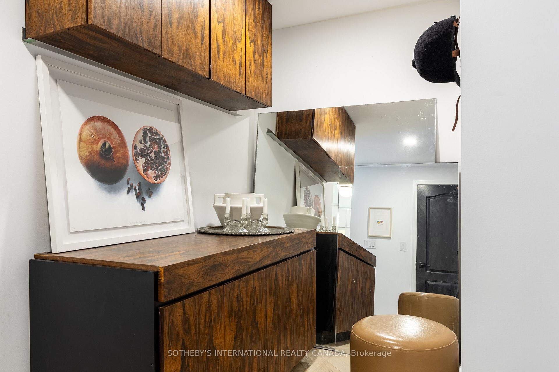 20 Collier Street 801