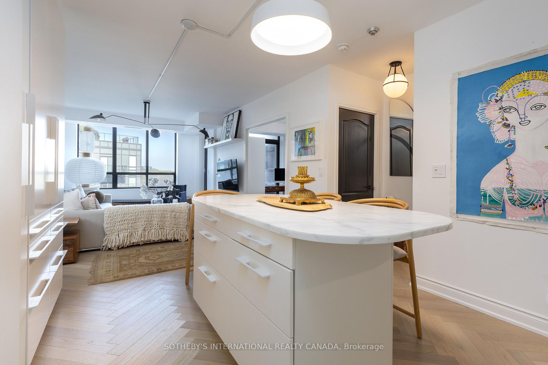 20 Collier Street 801