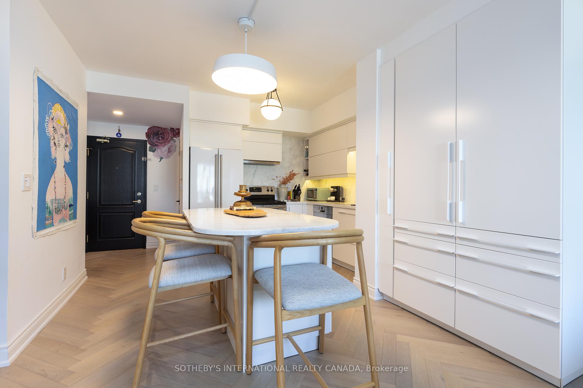 20 Collier Street 801